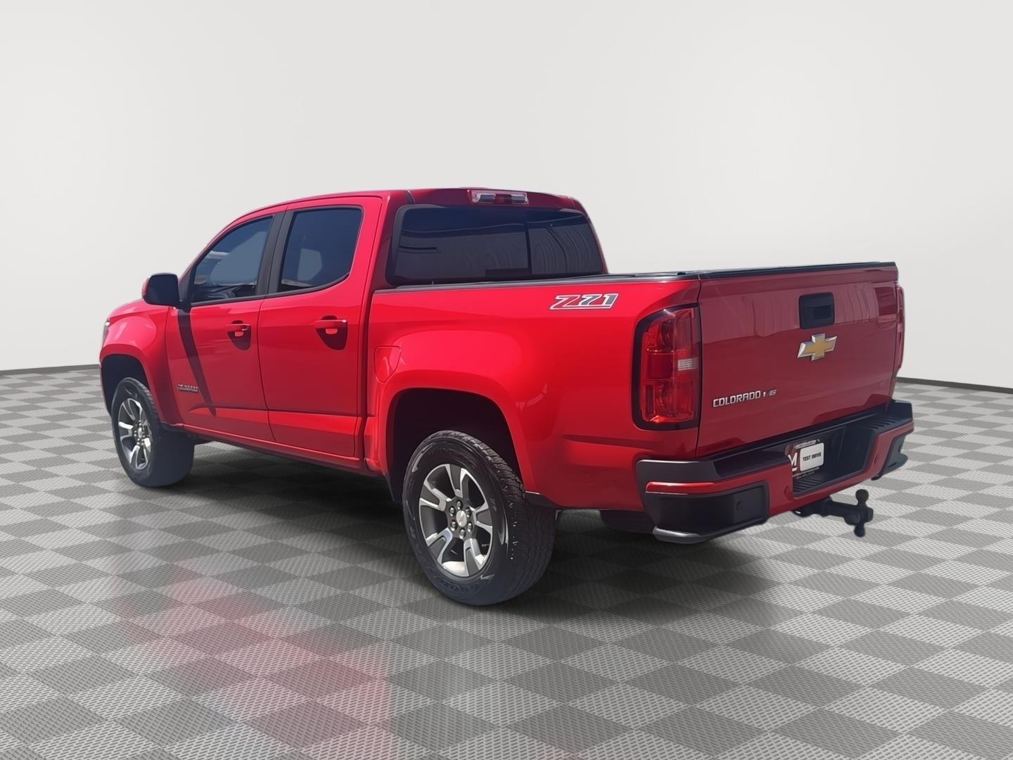 2019 Chevrolet Colorado Z71 photo 3