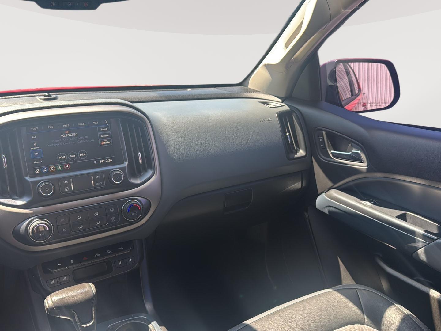 2019 Chevrolet Colorado Z71 photo 24