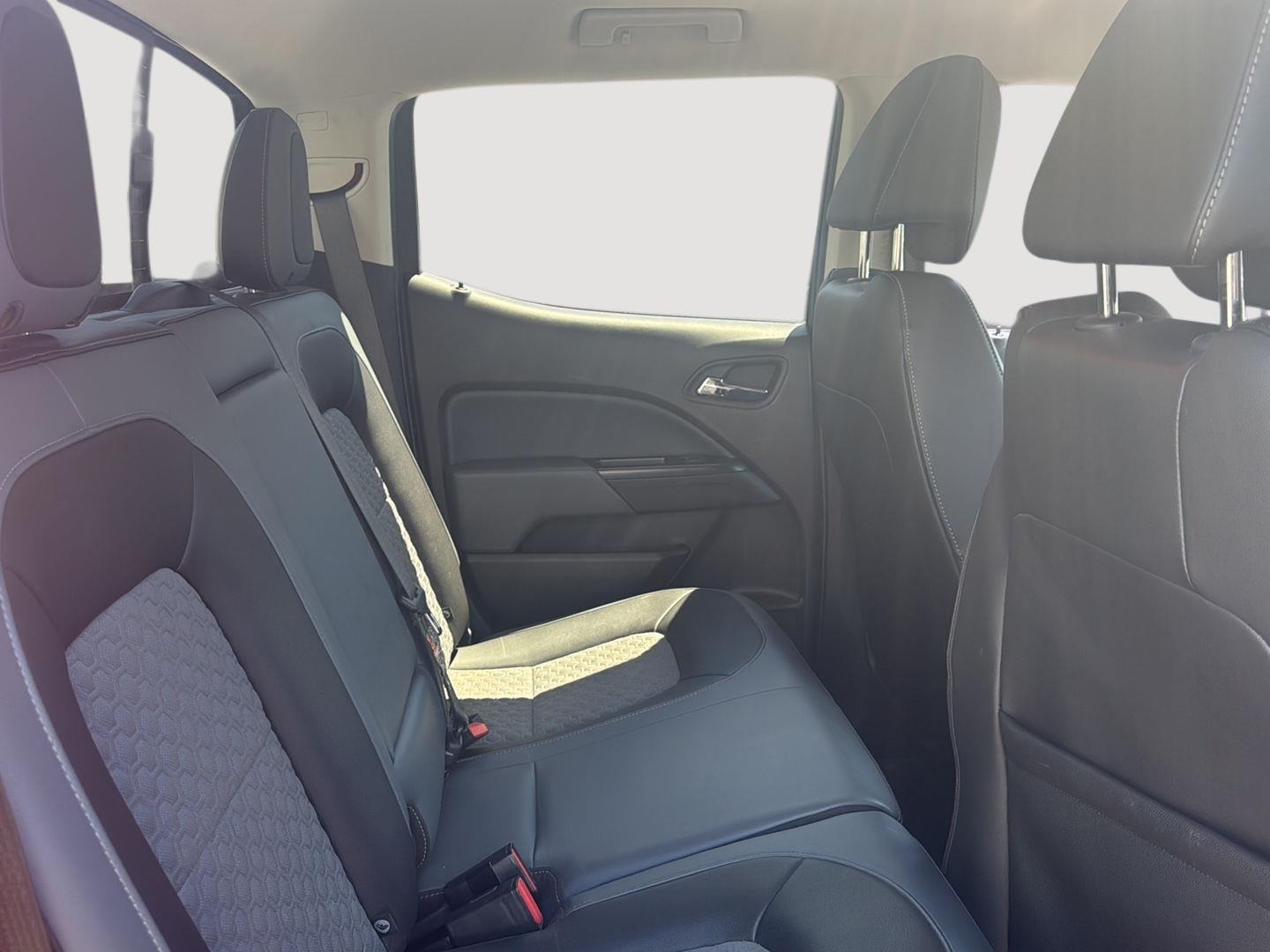 2019 Chevrolet Colorado Z71 photo 29