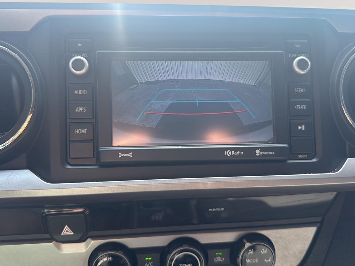 2016 Toyota Tacoma SR5 photo 41
