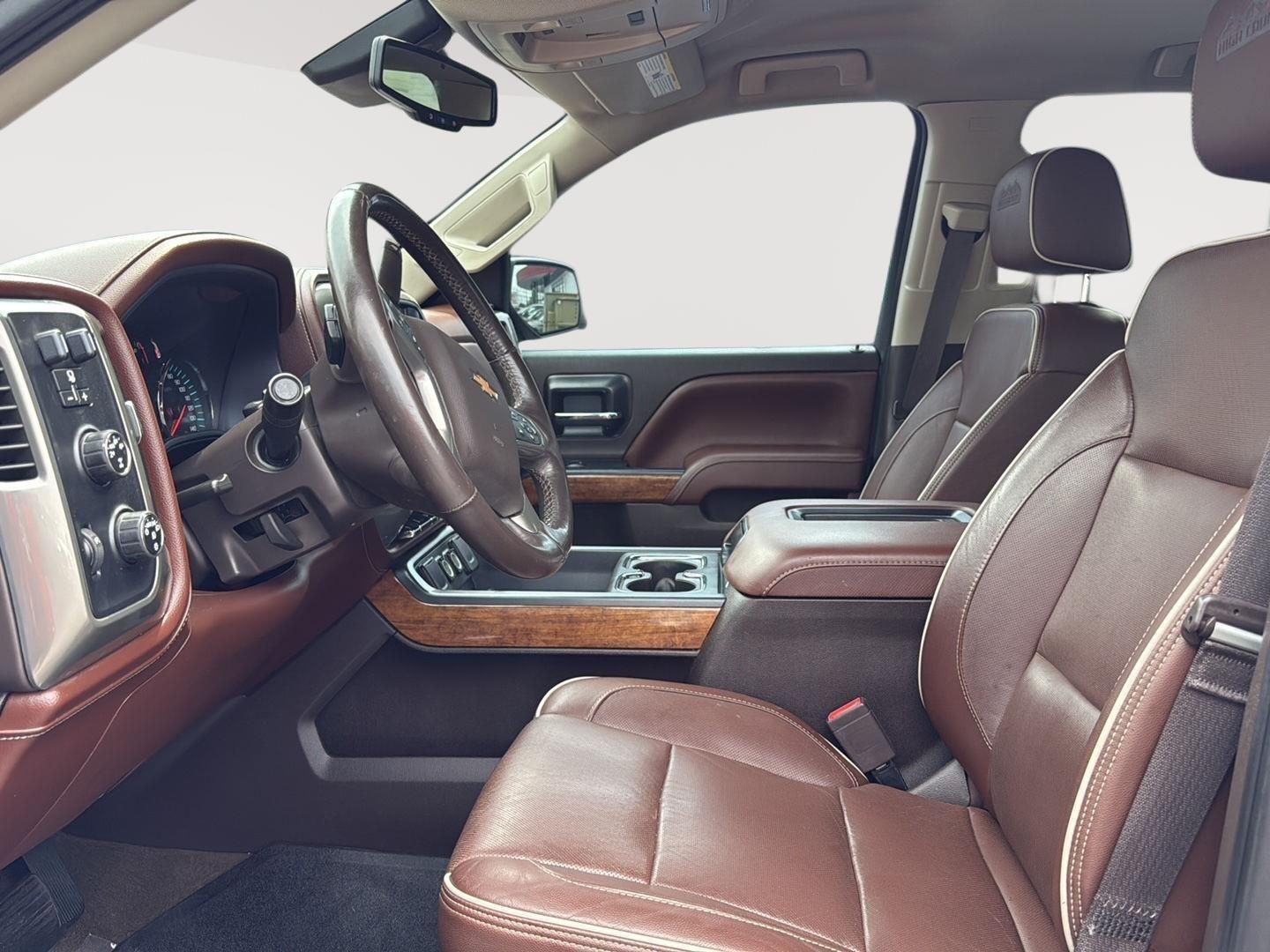 2016 Chevrolet Silverado 1500 High Country photo 14