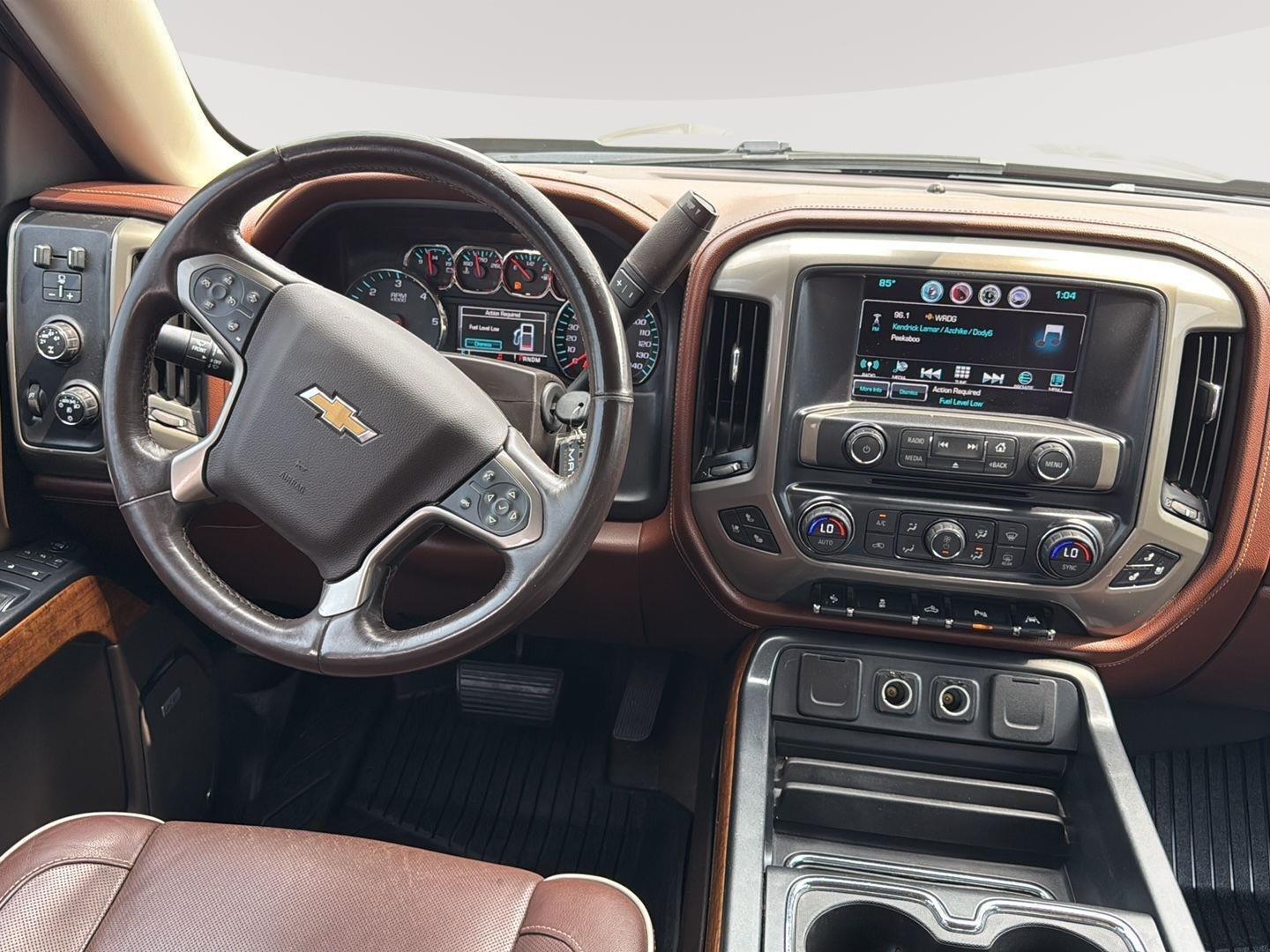 2016 Chevrolet Silverado 1500 High Country photo 25