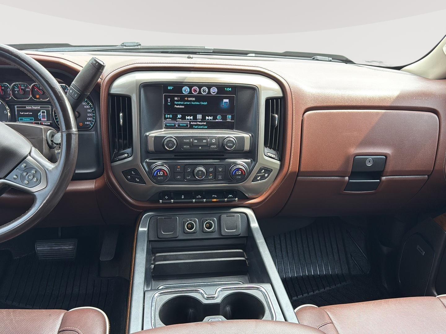 2016 Chevrolet Silverado 1500 High Country photo 26