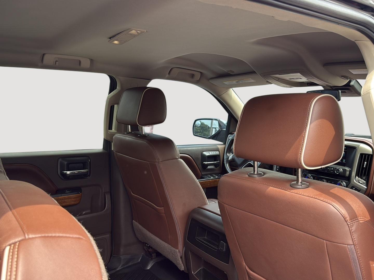 2016 Chevrolet Silverado 1500 High Country photo 31