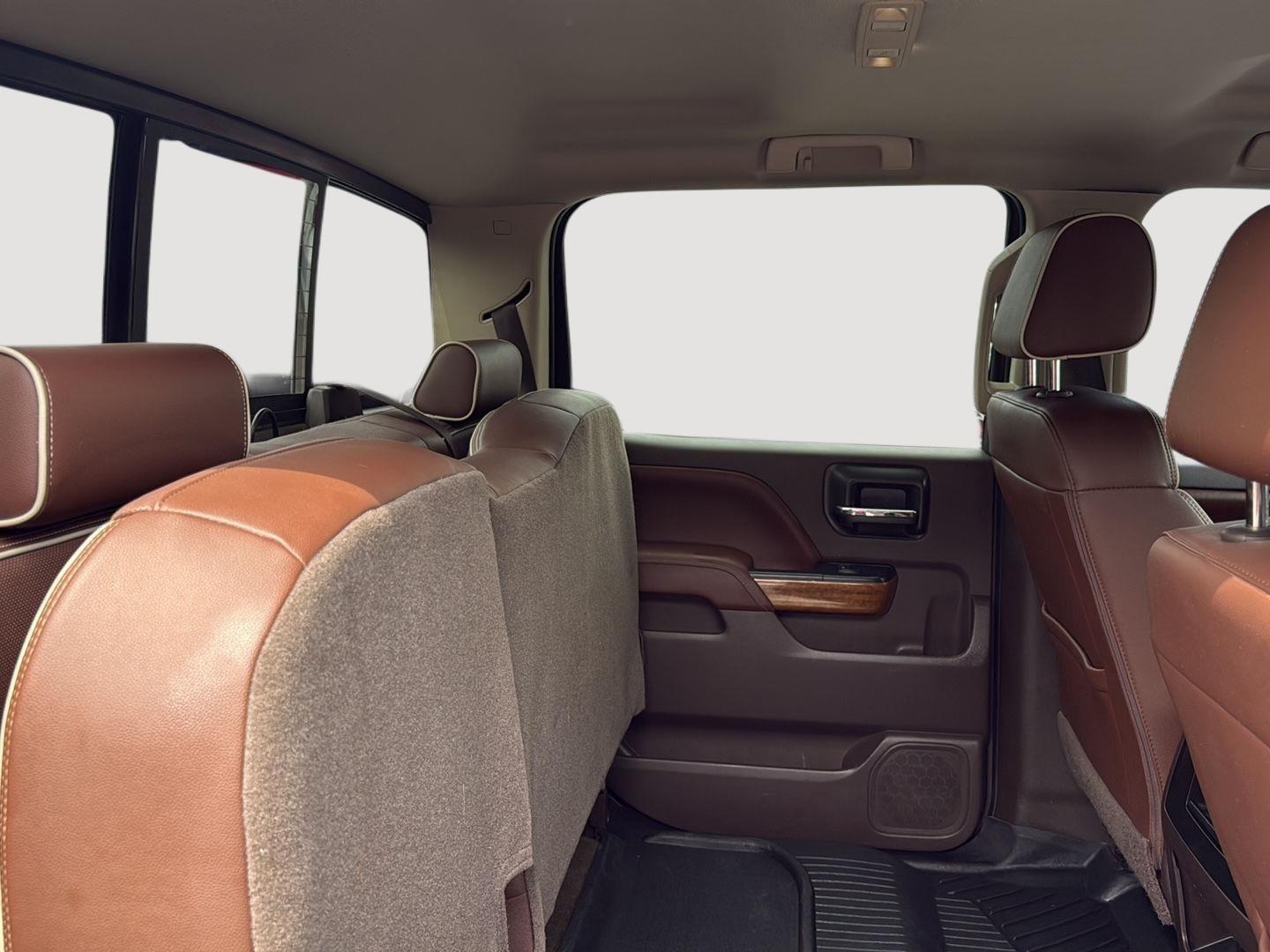 2016 Chevrolet Silverado 1500 High Country photo 34