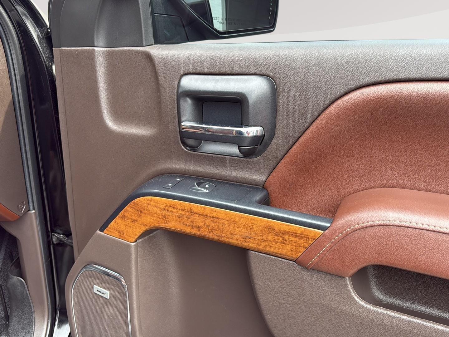 2016 Chevrolet Silverado 1500 High Country photo 36