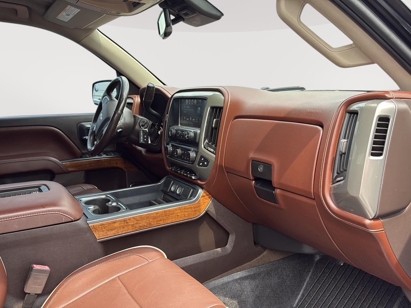 2016 Chevrolet Silverado 1500 High Country photo 37