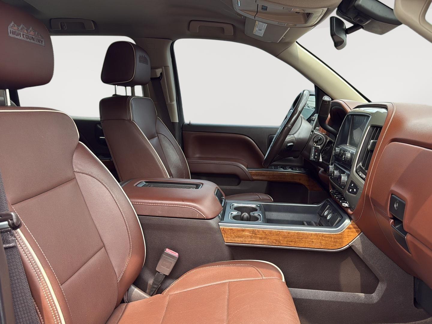 2016 Chevrolet Silverado 1500 High Country photo 40