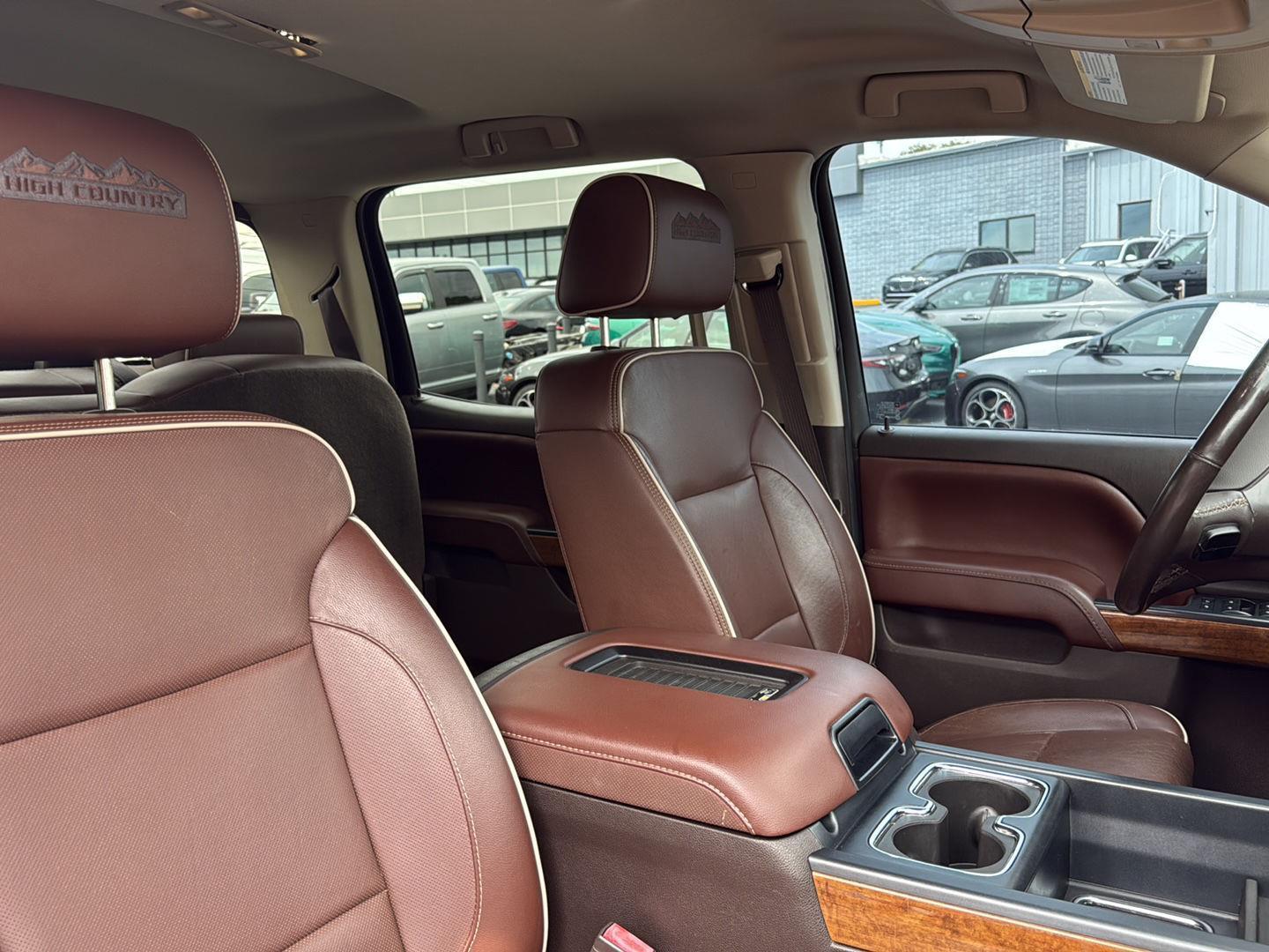 2016 Chevrolet Silverado 1500 High Country photo 41