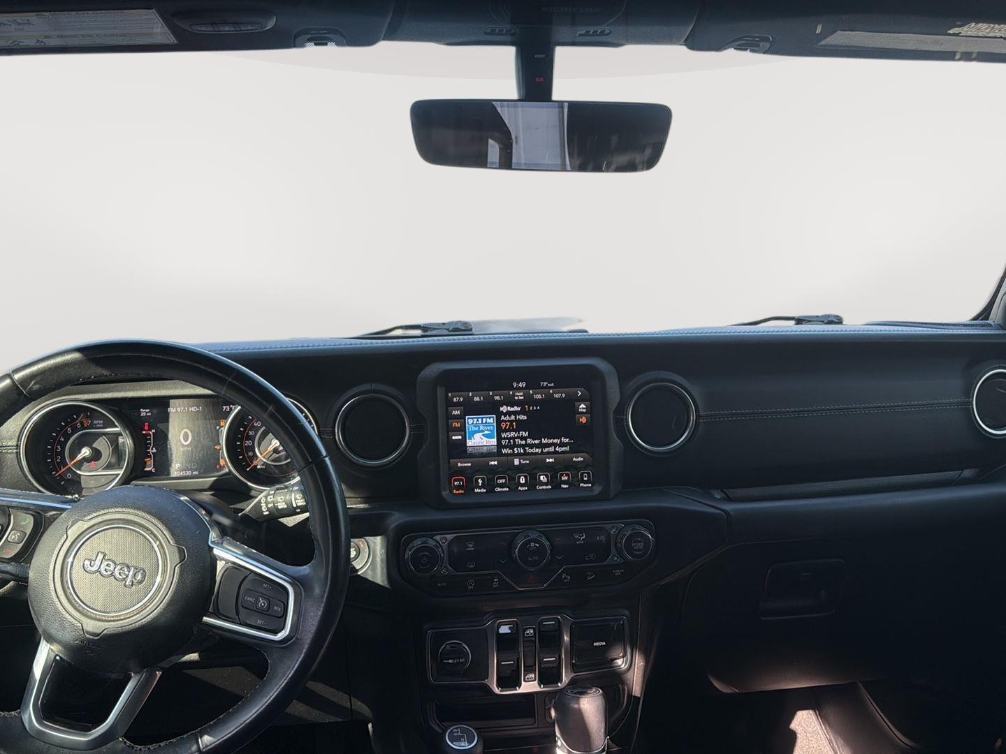 2018 Jeep Wrangler Unlimited Sahara photo 26