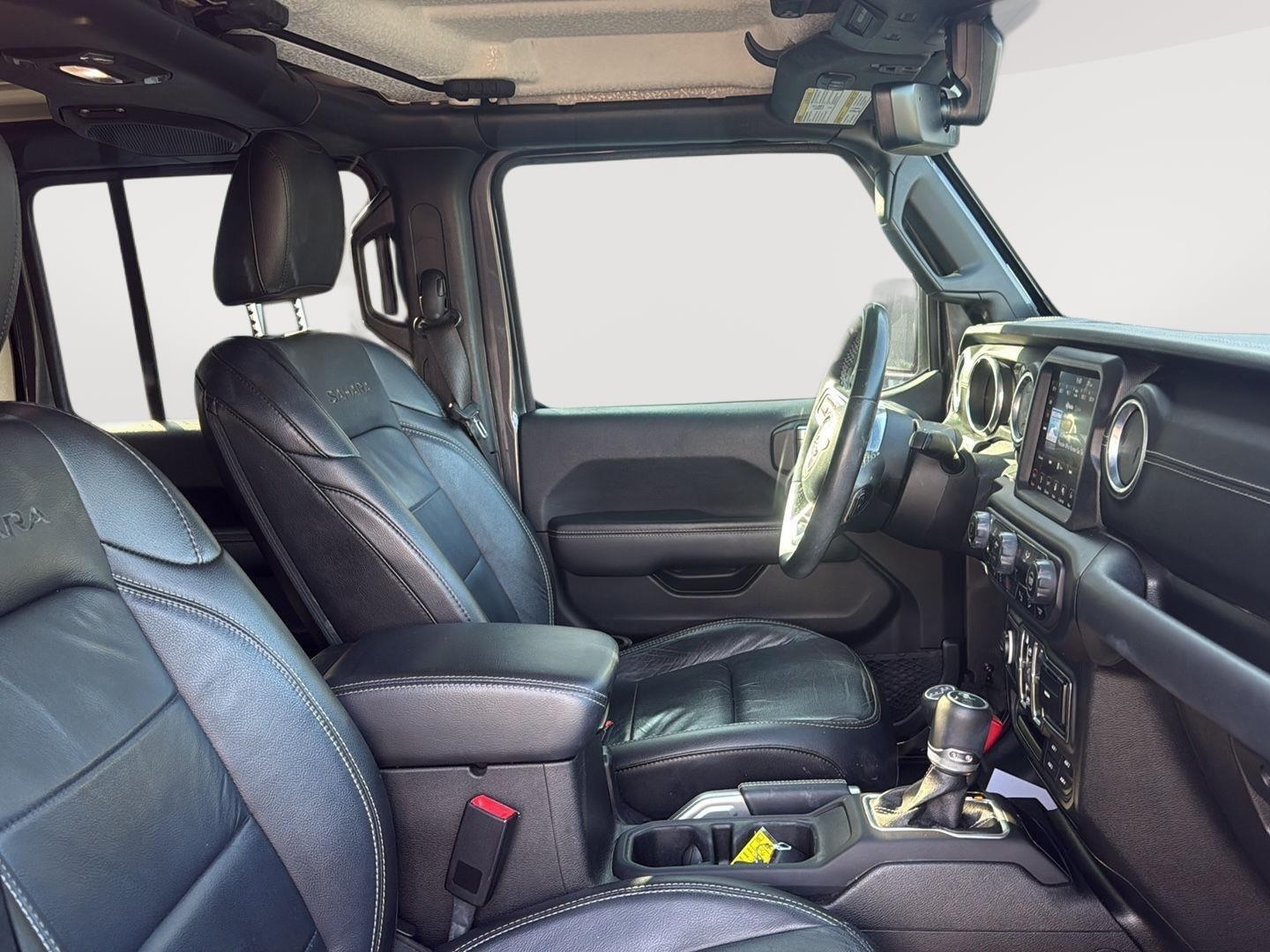 2018 Jeep Wrangler Unlimited Sahara photo 39