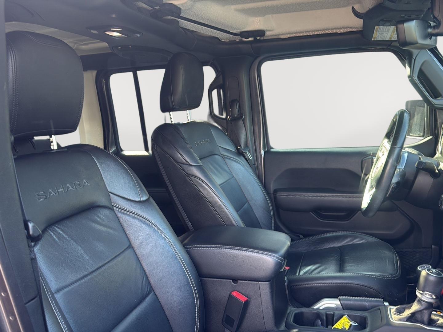 2018 Jeep Wrangler Unlimited Sahara photo 40