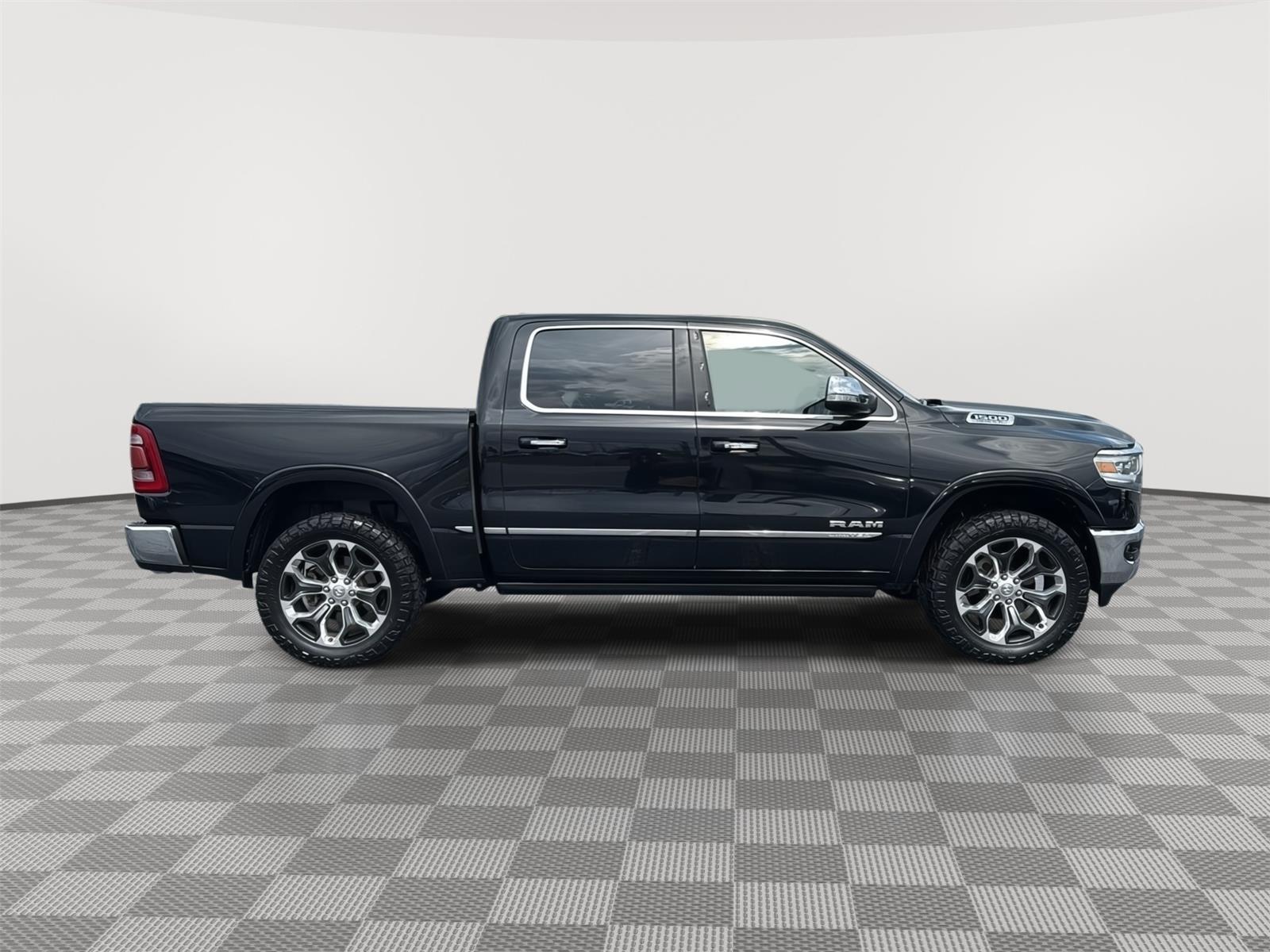 2019 Ram 1500 Limited photo 6