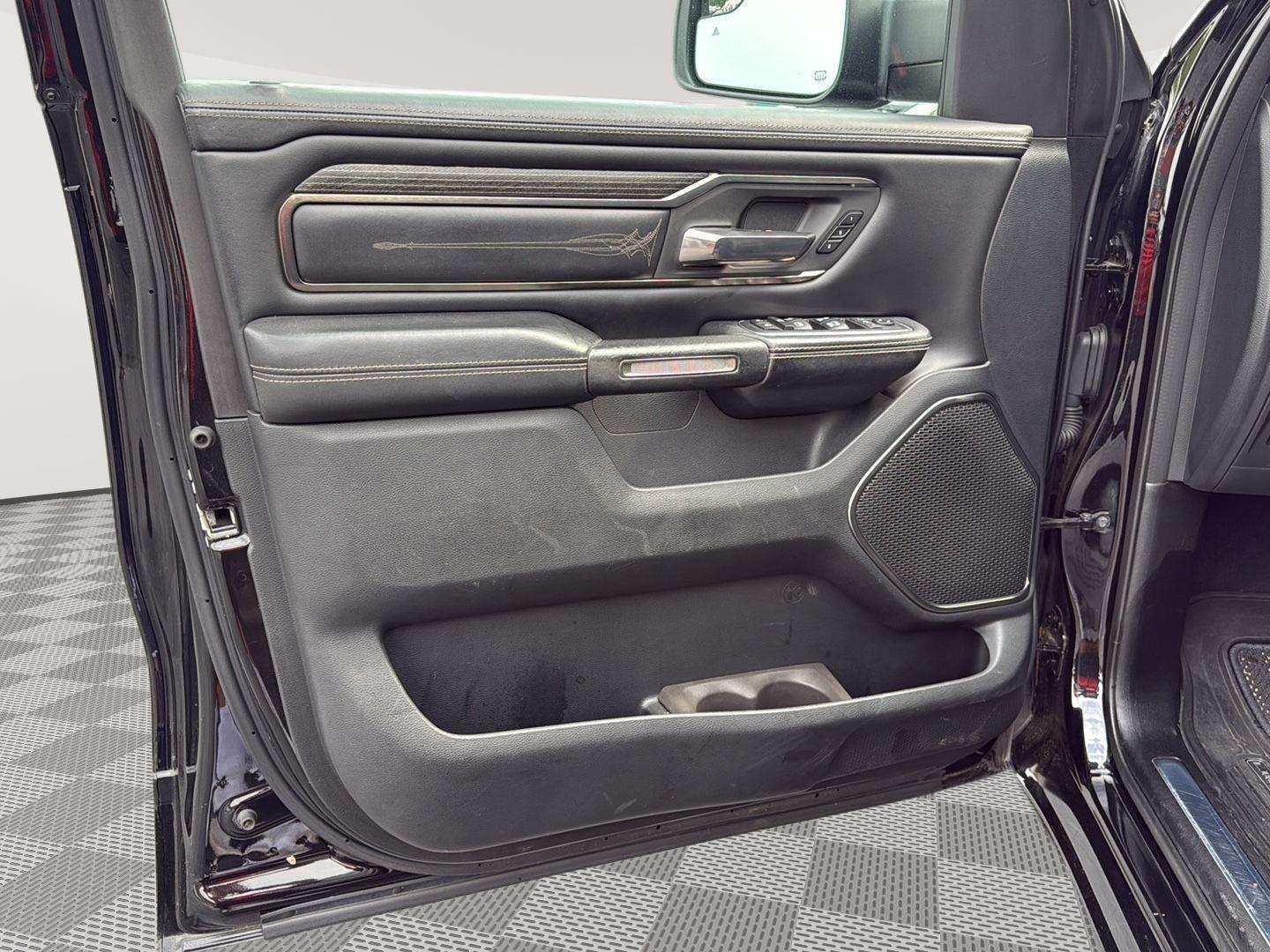 2019 Ram 1500 Limited photo 9