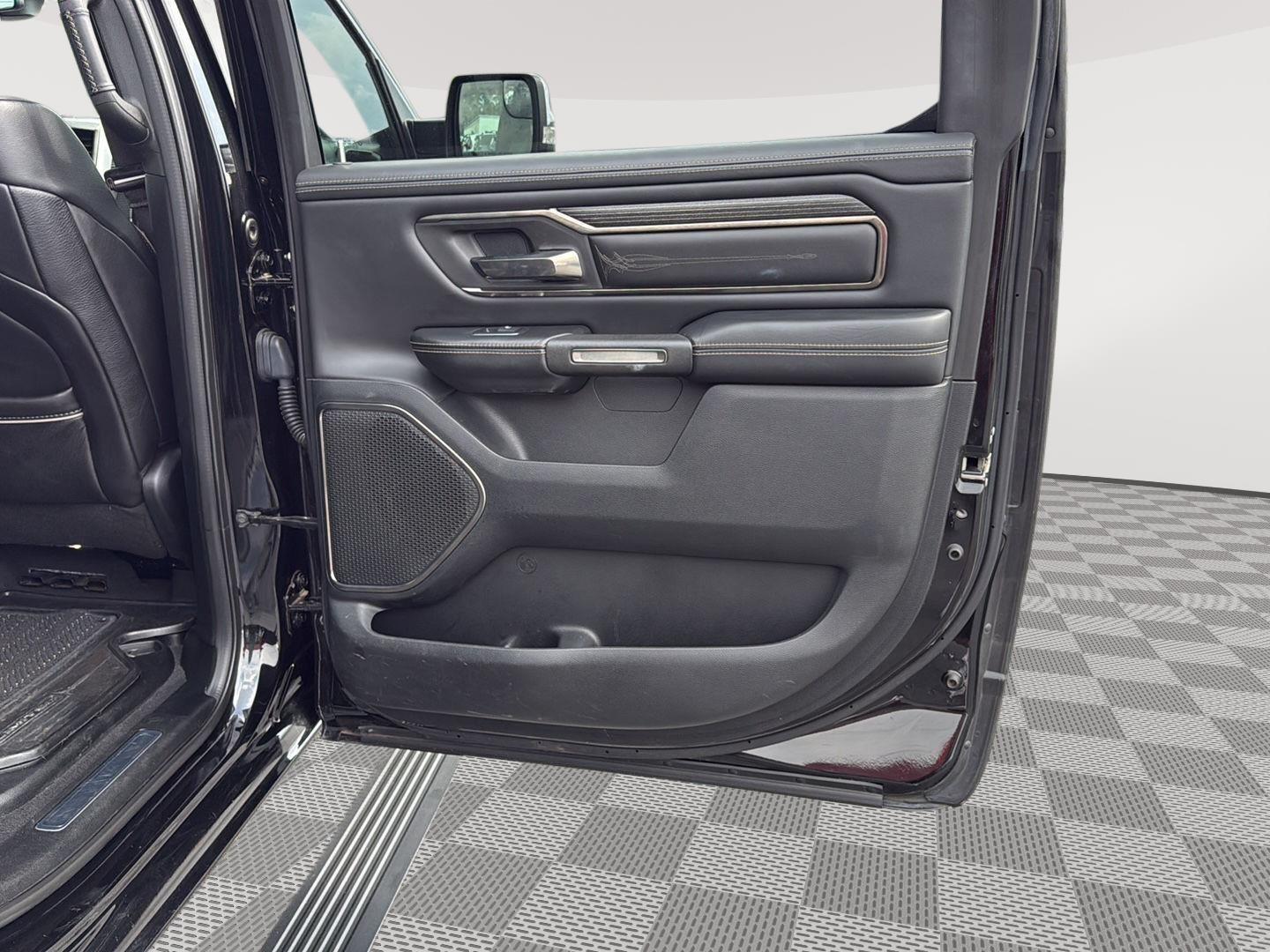 2019 Ram 1500 Limited photo 31