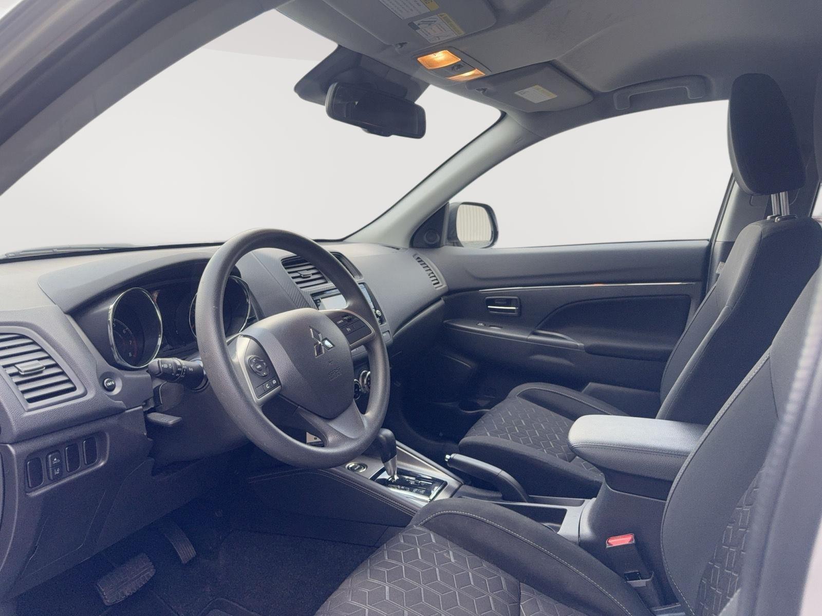 2024 Mitsubishi Outlander Sport ES LE SE photo 13