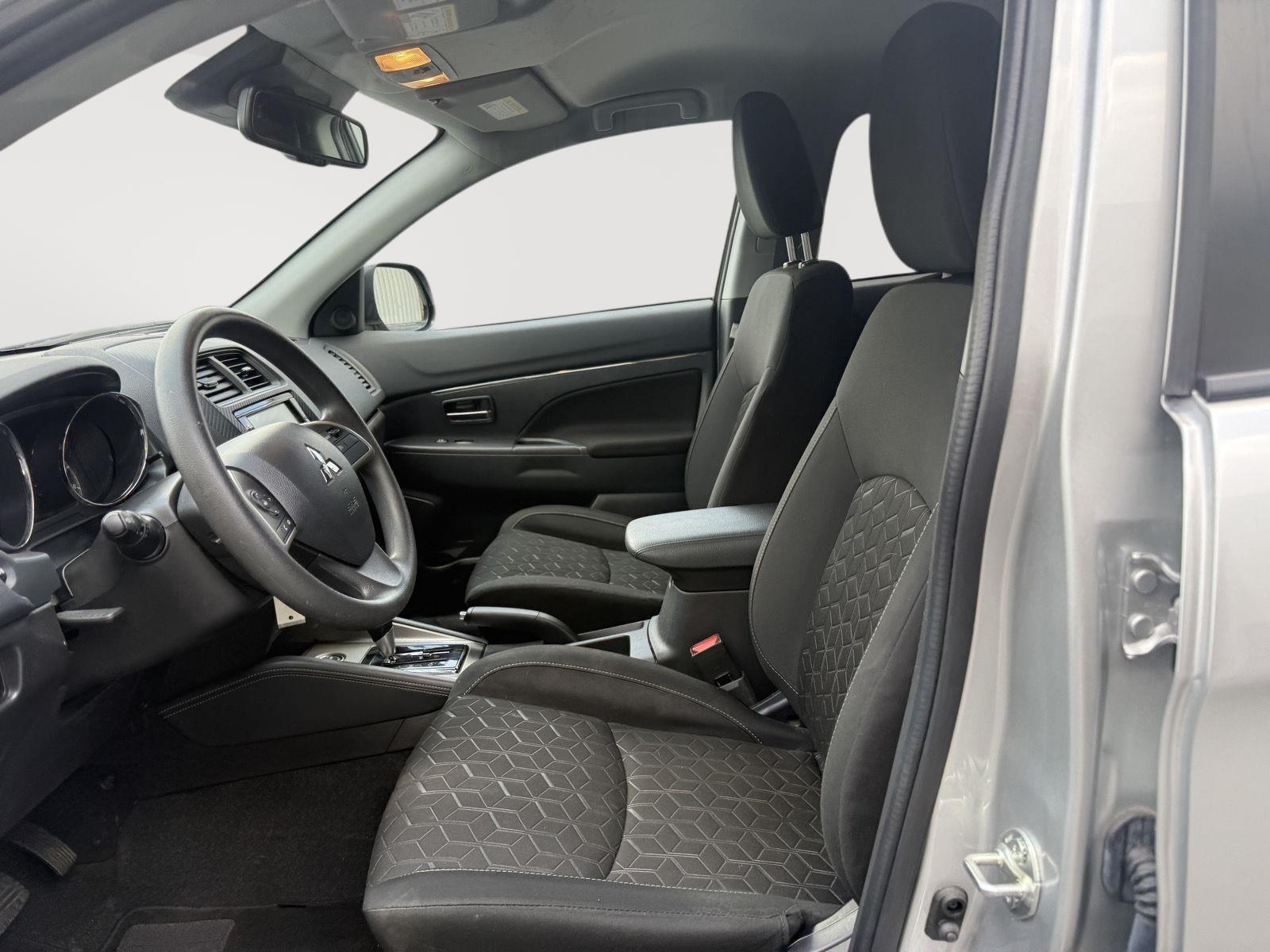2024 Mitsubishi Outlander Sport ES LE SE photo 14