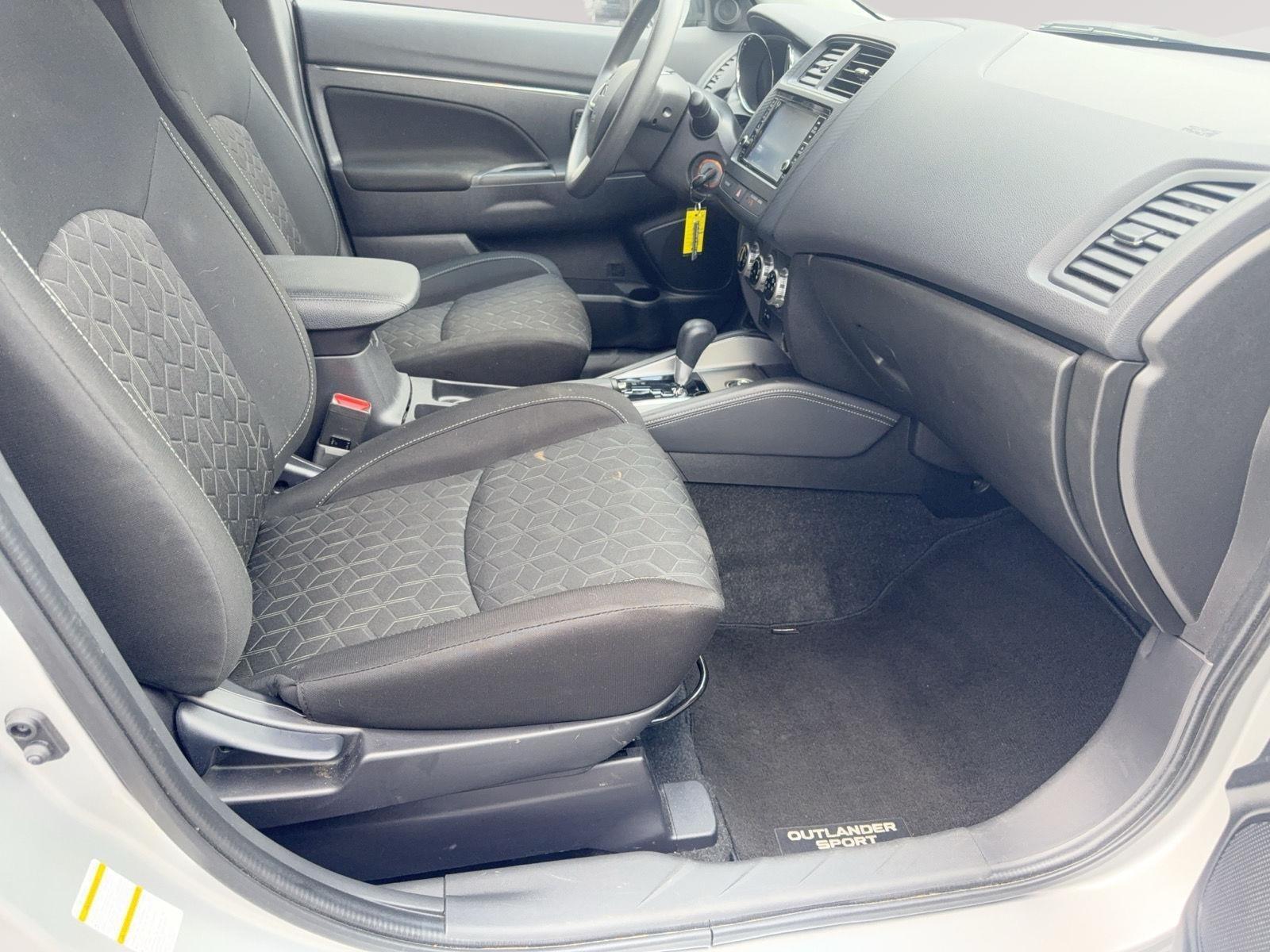 2024 Mitsubishi Outlander Sport ES LE SE photo 41