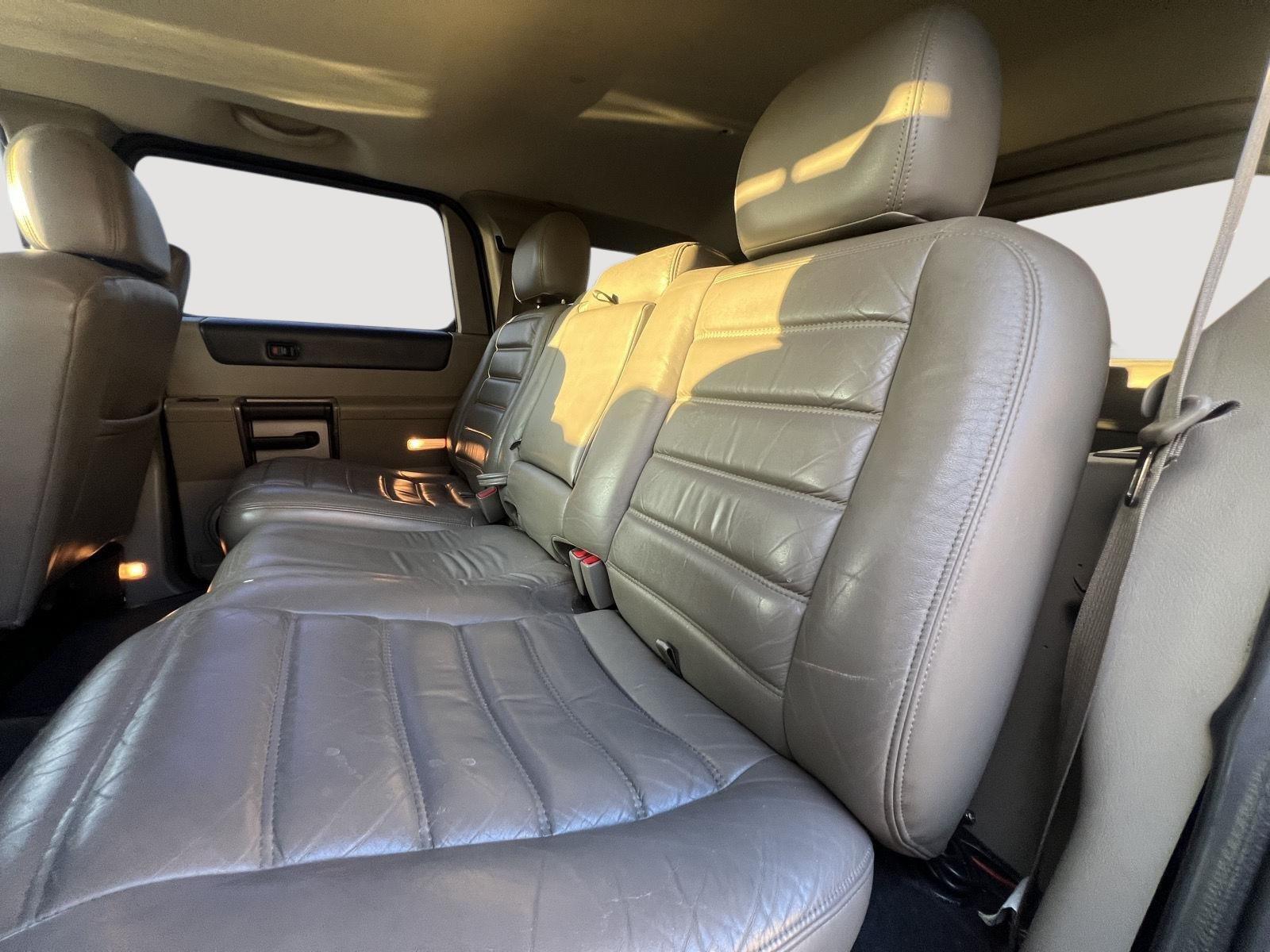2004 Hummer H2 3/4 Ton photo 13