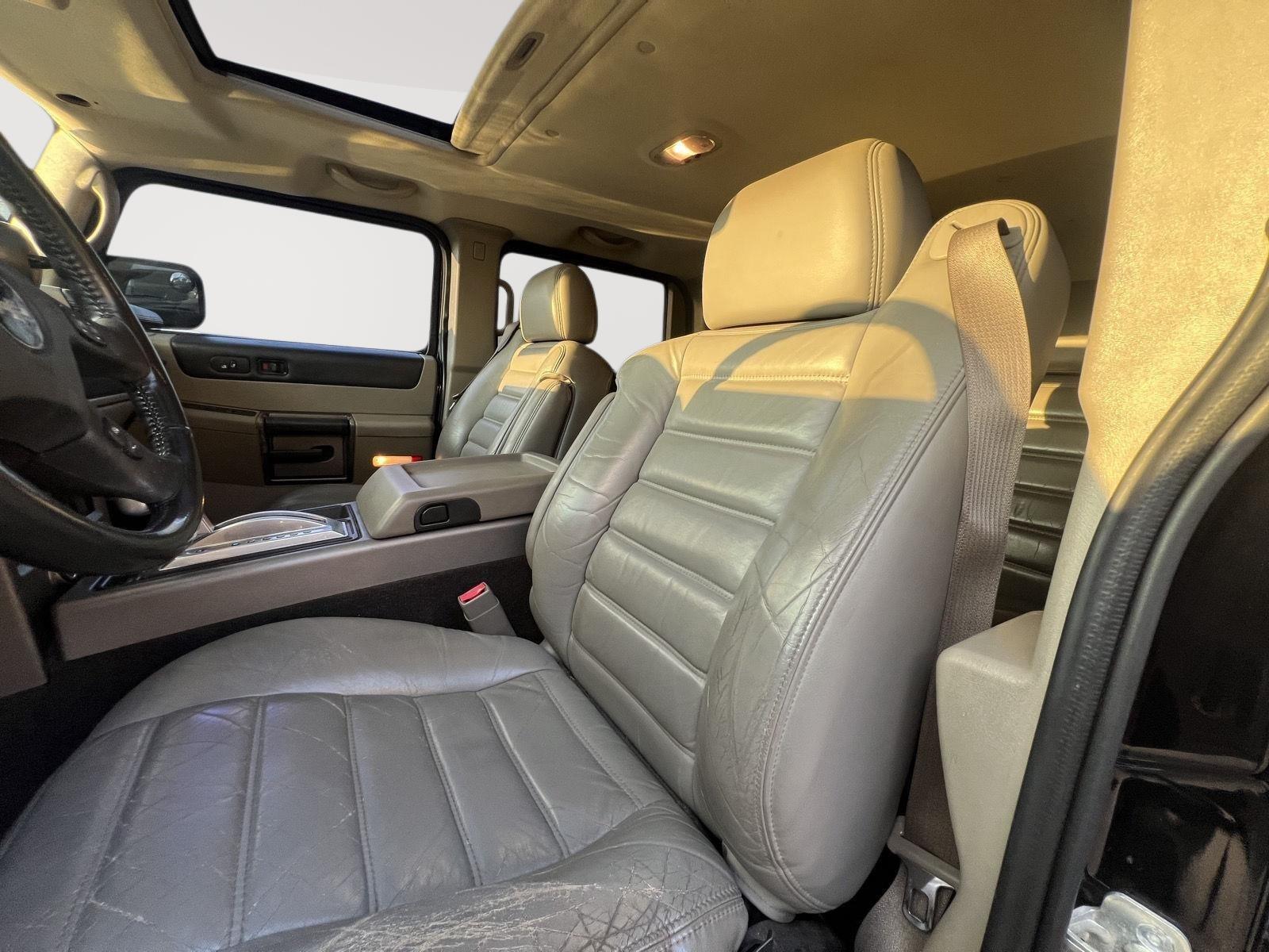 2004 Hummer H2 3/4 Ton photo 15