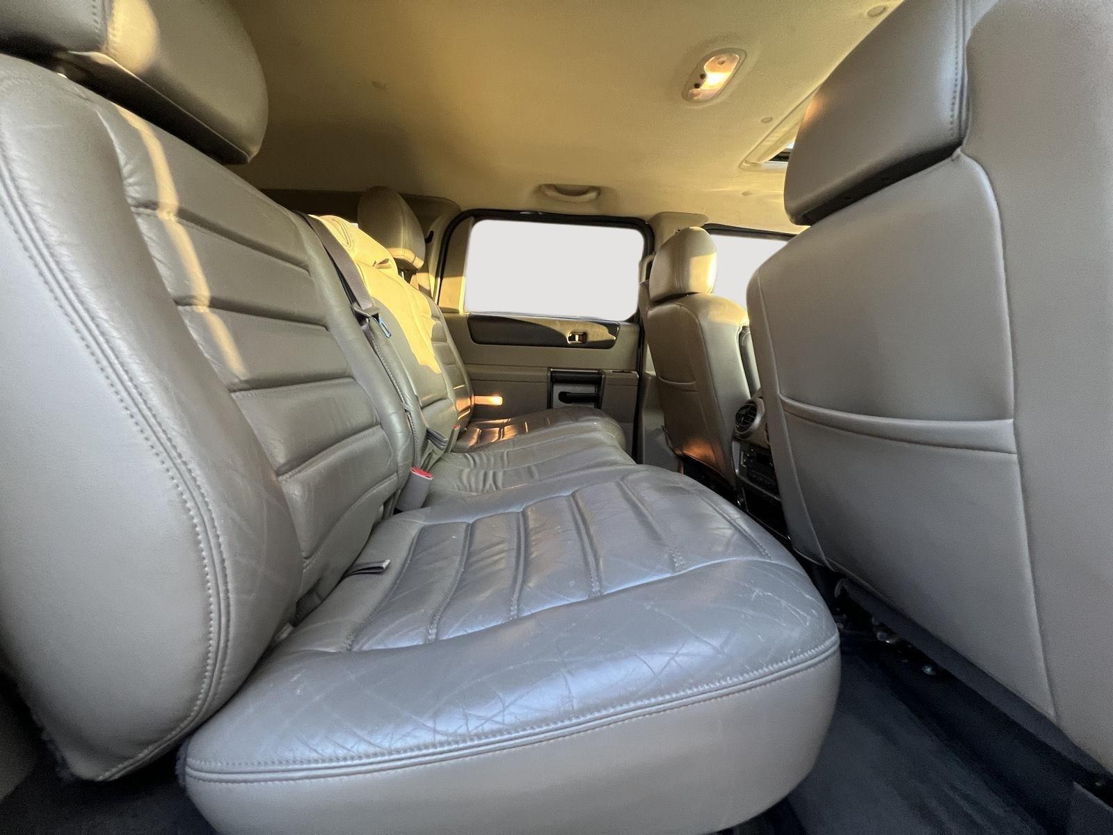 2004 Hummer H2 3/4 Ton photo 16