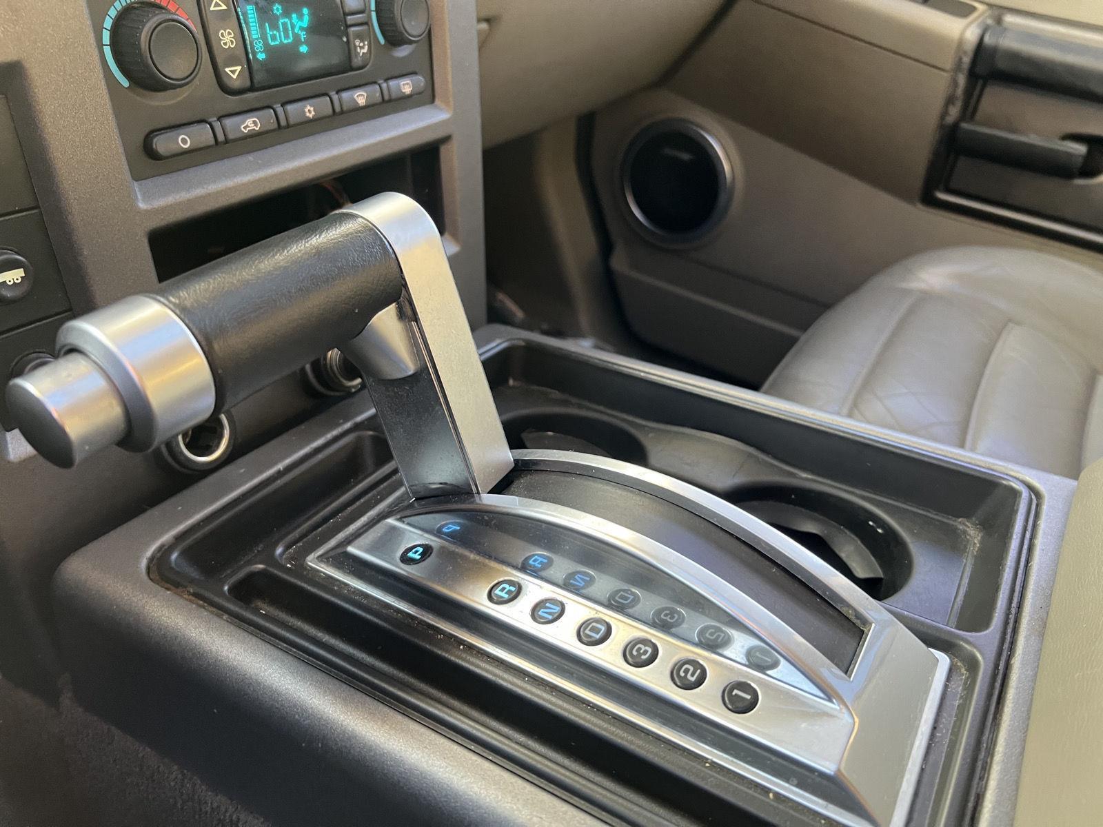 2004 Hummer H2 3/4 Ton photo 38