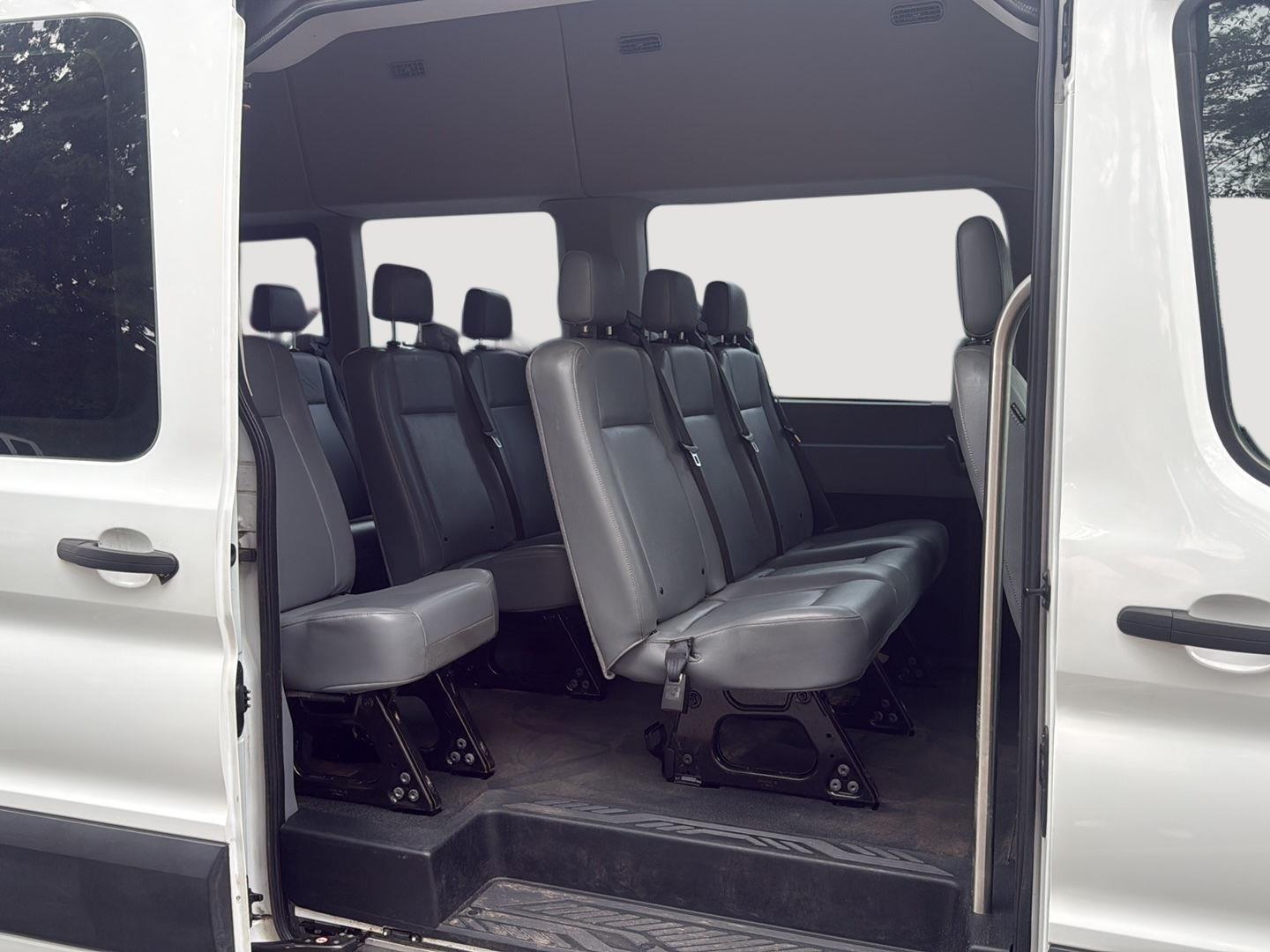 2019 Ford Transit Passenger XL photo 13