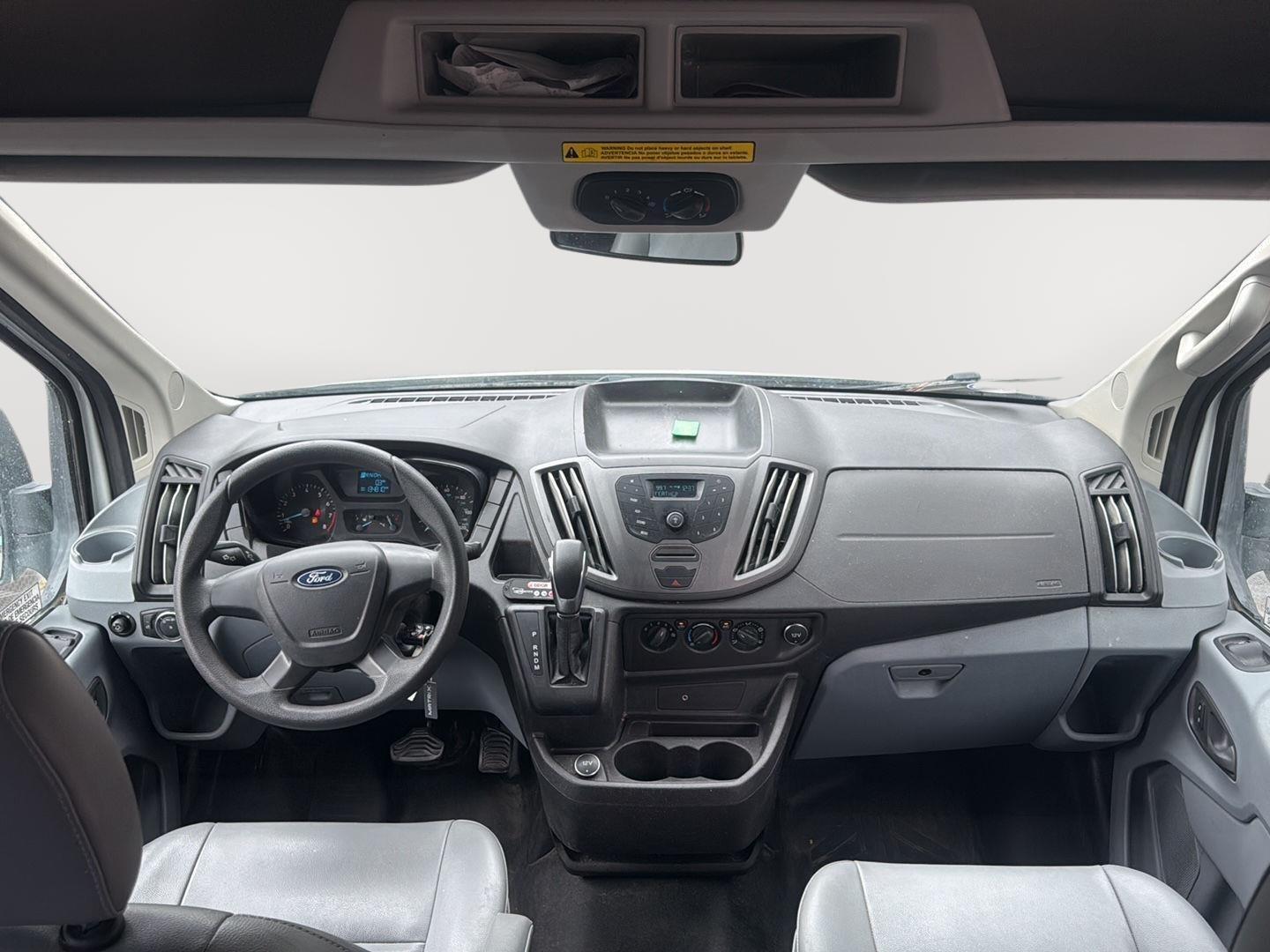 2019 Ford Transit Passenger XL photo 18