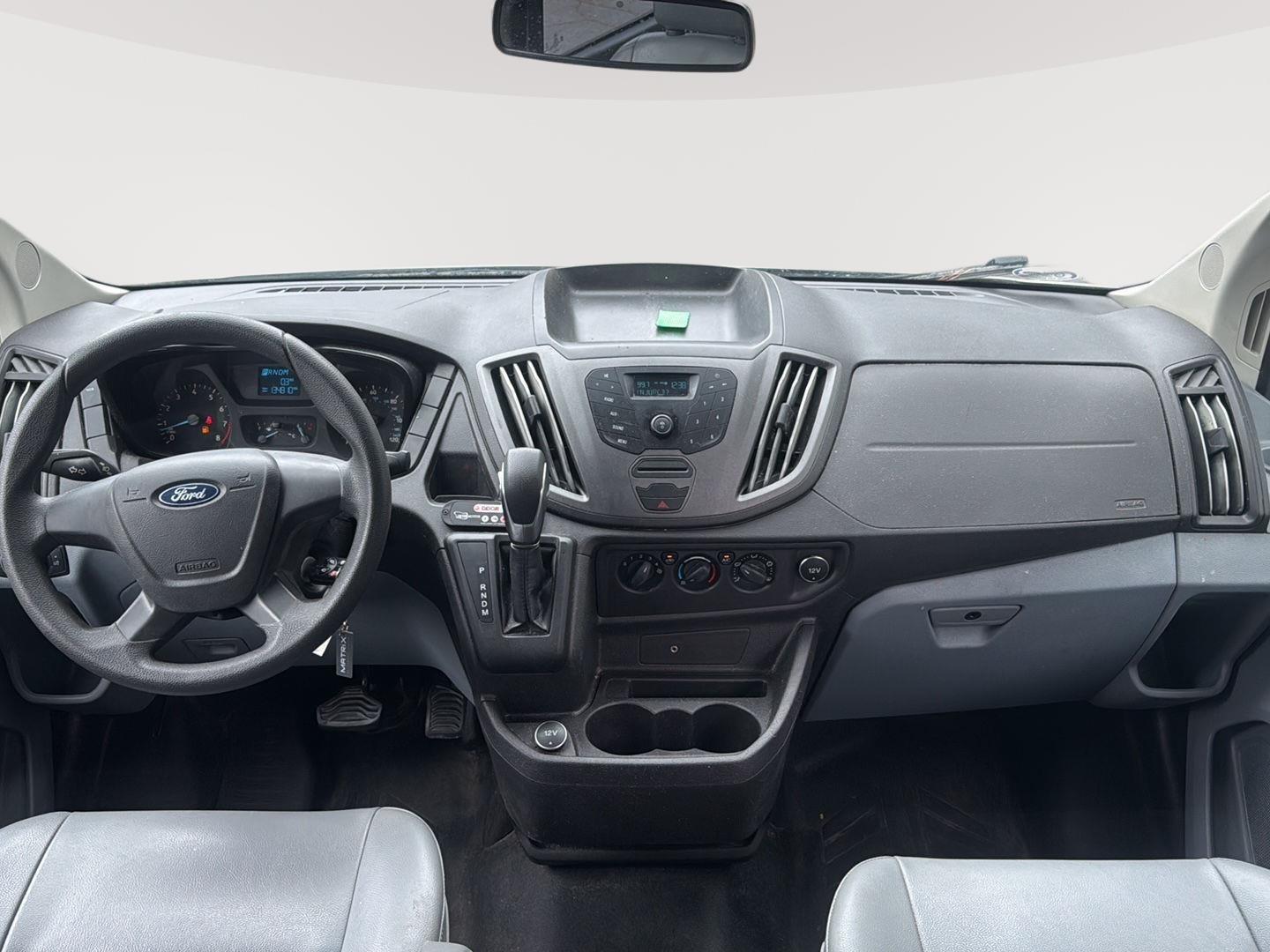 2019 Ford Transit Passenger XL photo 19