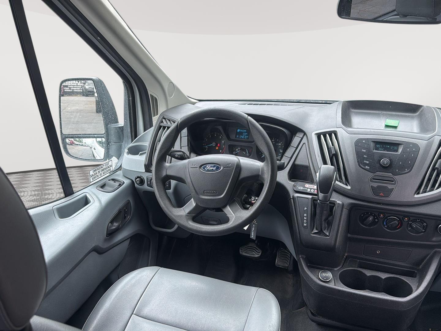 2019 Ford Transit Passenger XL photo 20