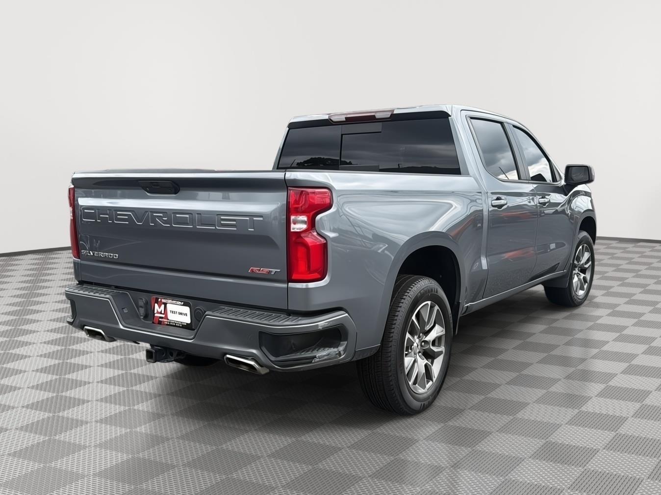 2021 Chevrolet Silverado 1500 RST photo 5