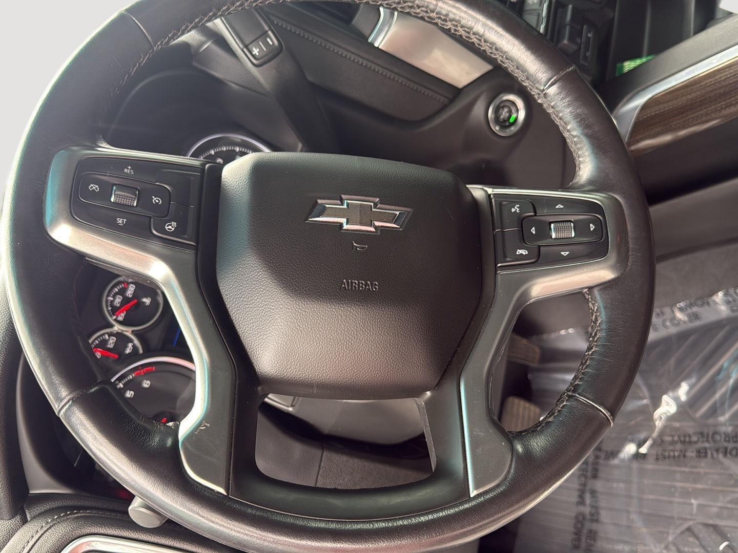 2021 Chevrolet Silverado 1500 RST photo 12