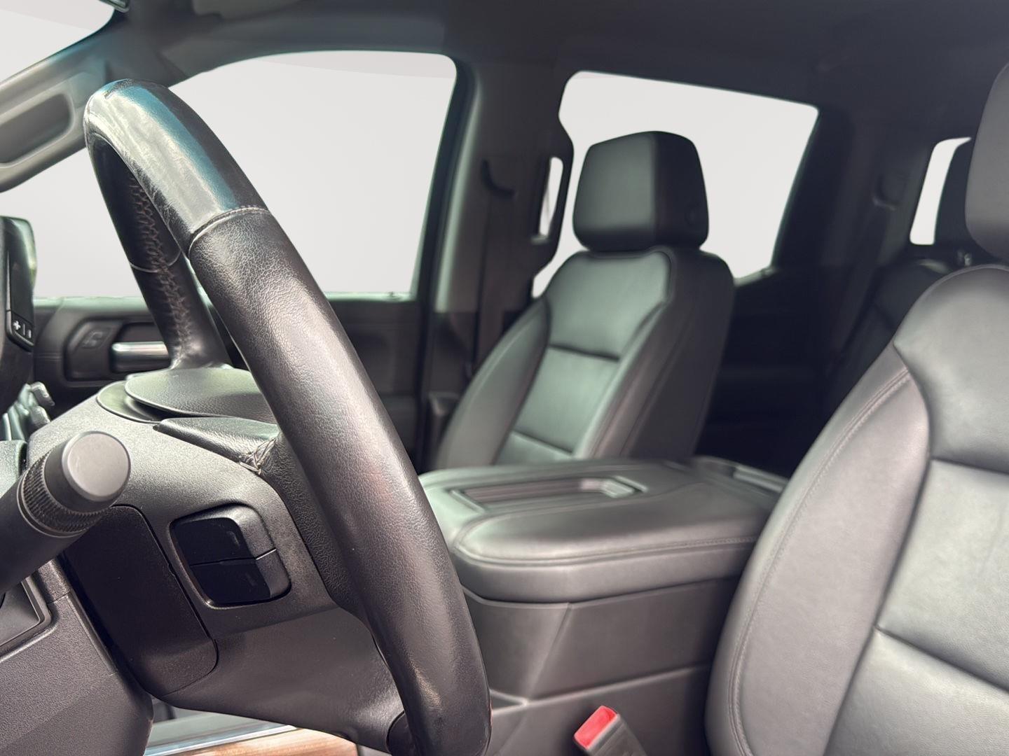 2021 Chevrolet Silverado 1500 RST photo 17