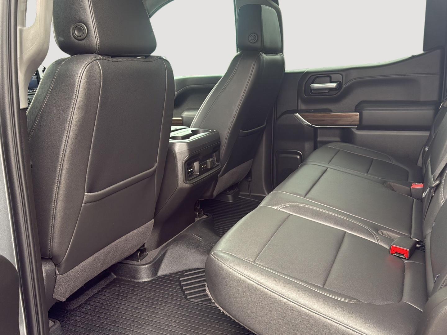 2021 Chevrolet Silverado 1500 RST photo 21