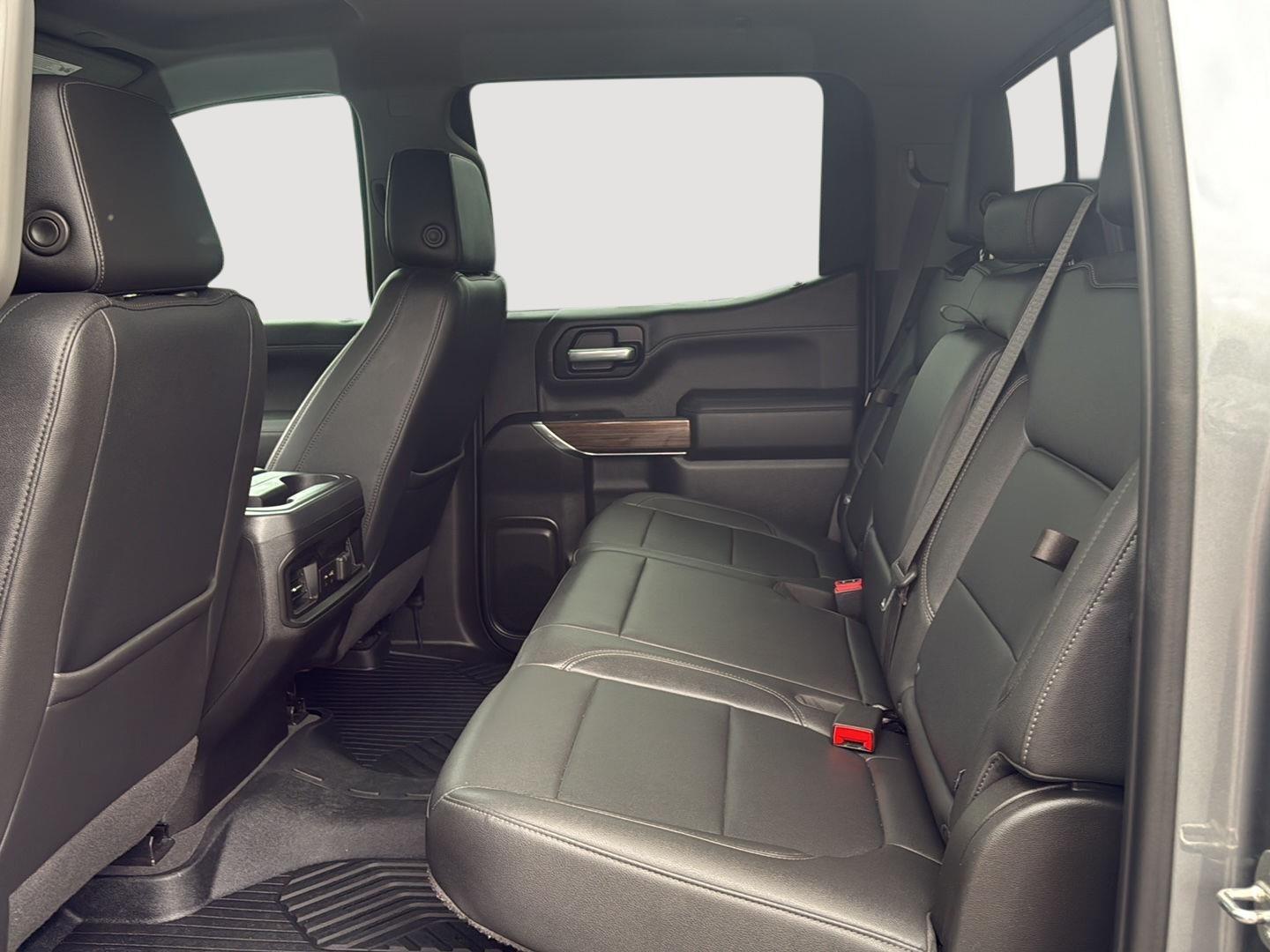 2021 Chevrolet Silverado 1500 RST photo 22
