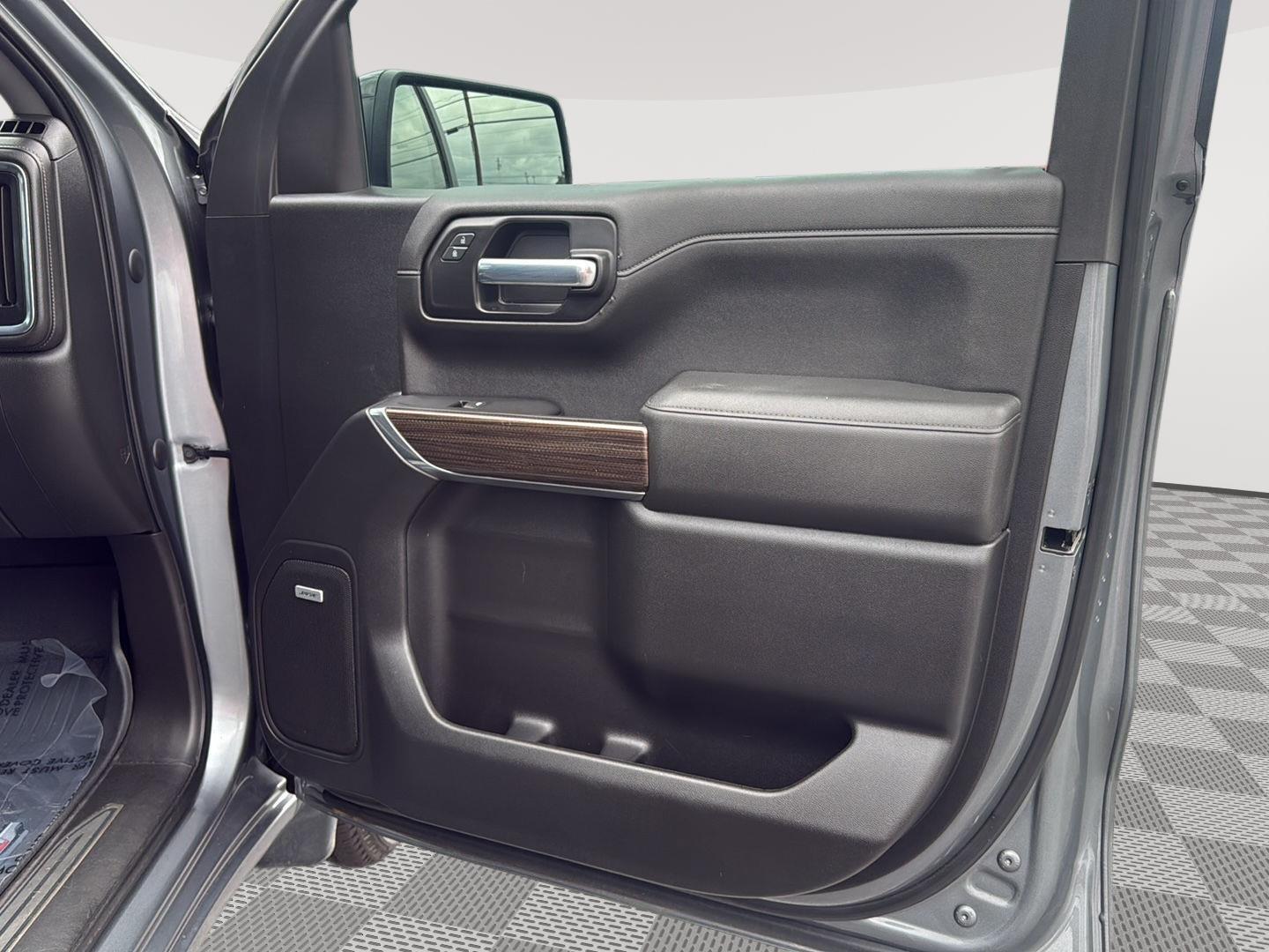 2021 Chevrolet Silverado 1500 RST photo 36