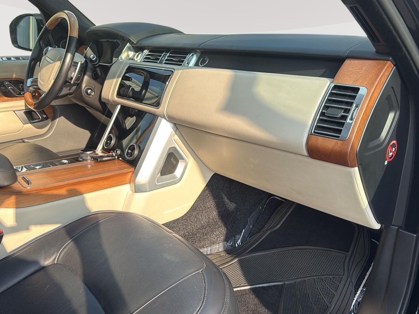2018 Land Rover Range Rover SuperCharged Autobiography photo 41