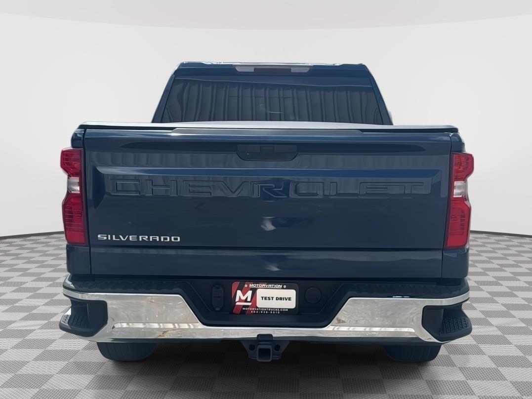 2020 Chevrolet Silverado 1500 LT photo 3