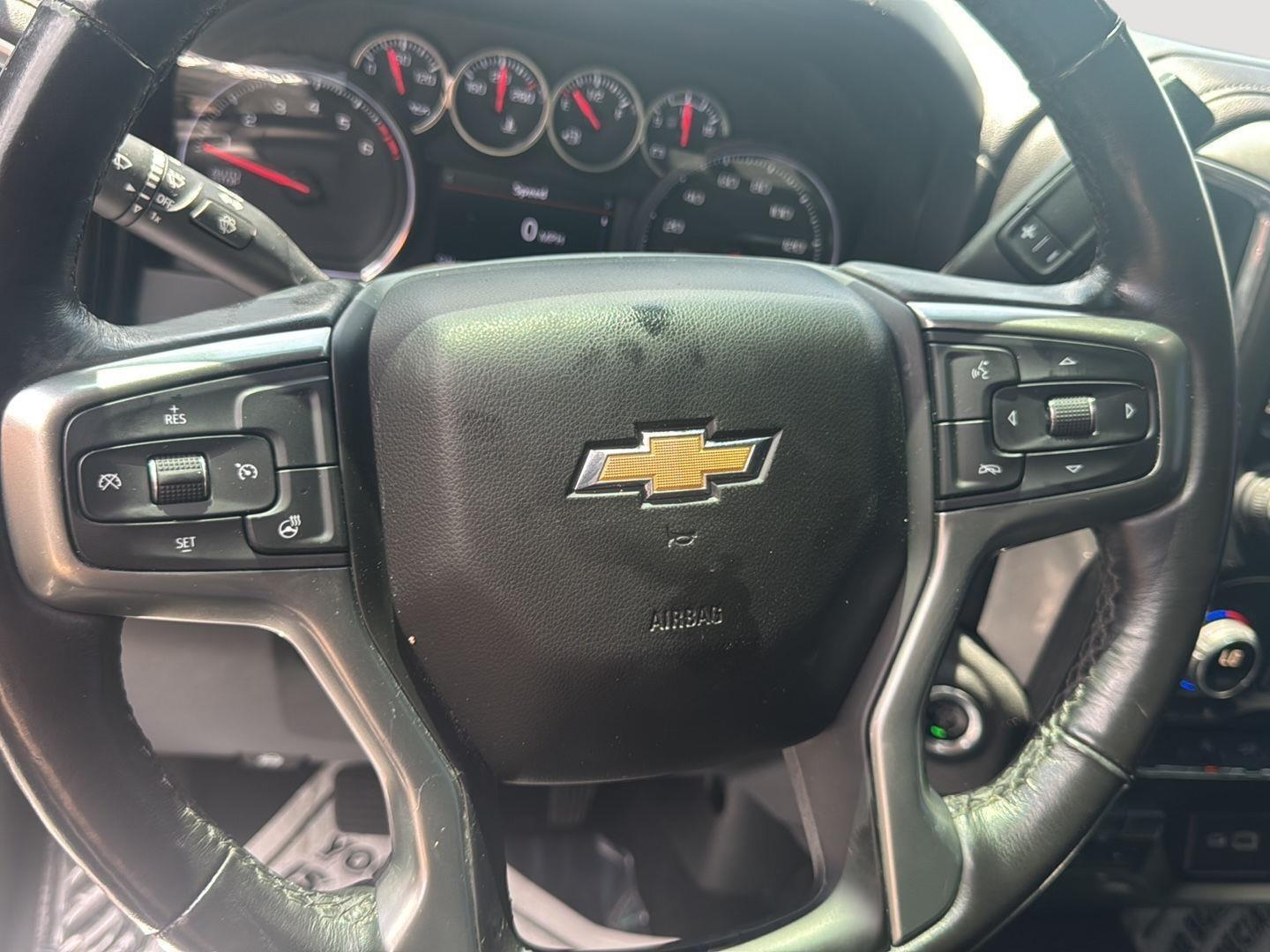 2020 Chevrolet Silverado 1500 LT photo 12