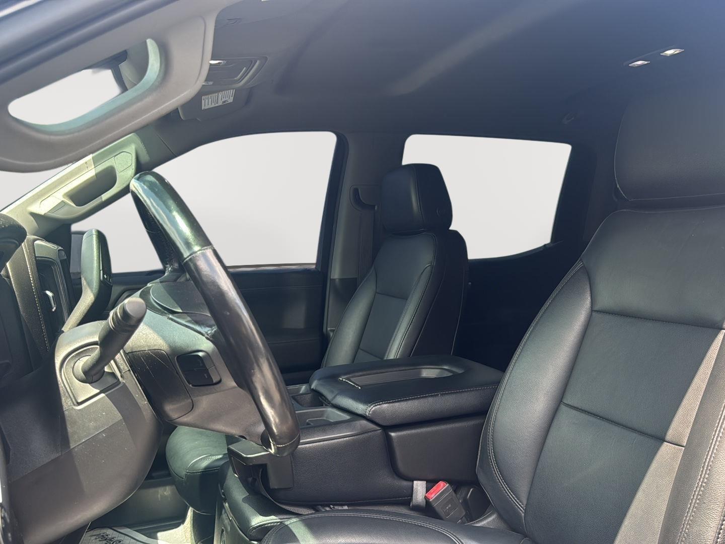 2020 Chevrolet Silverado 1500 LT photo 14