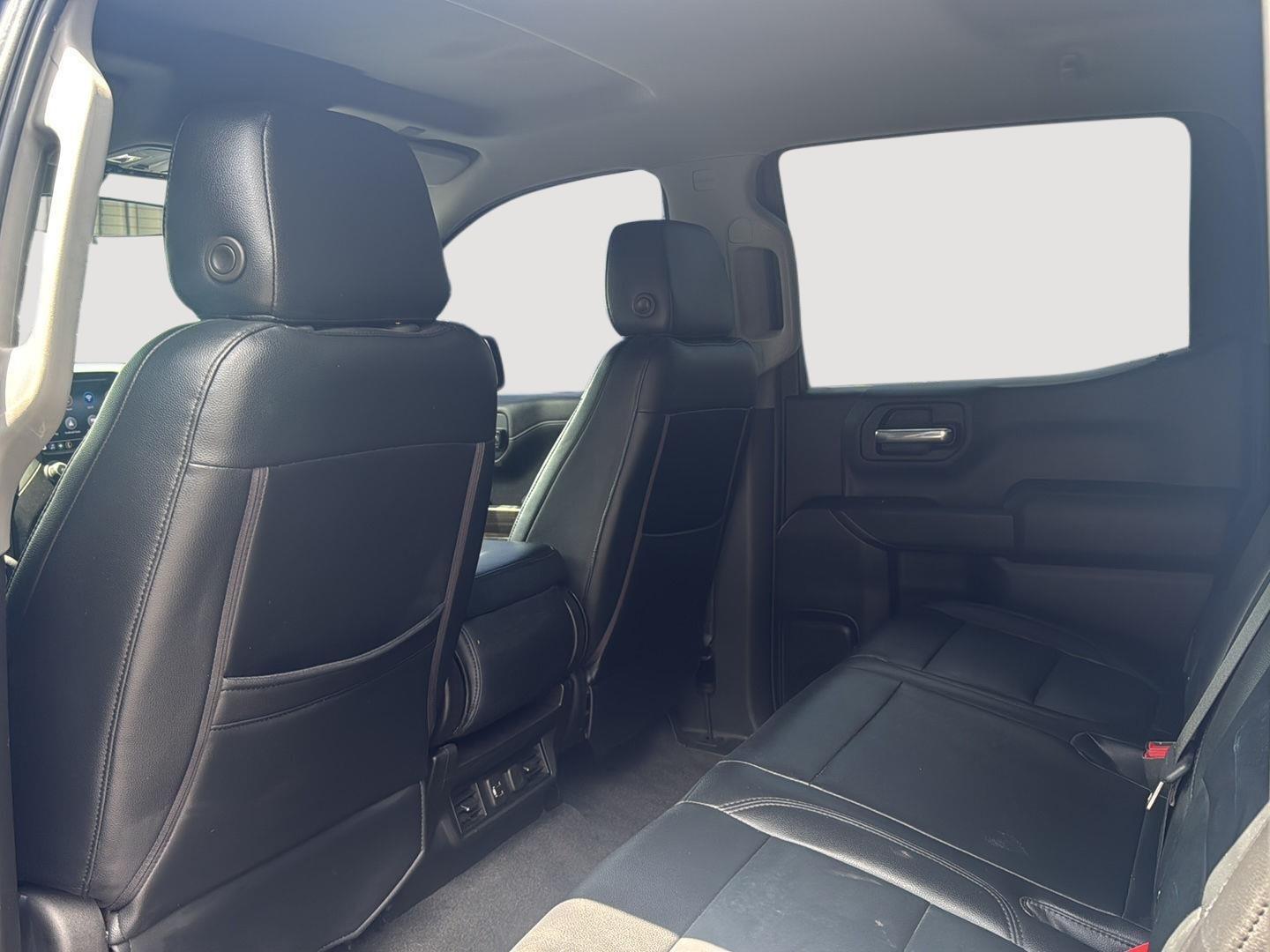 2020 Chevrolet Silverado 1500 LT photo 17