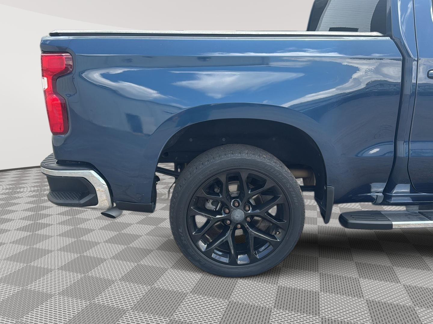 2020 Chevrolet Silverado 1500 LT photo 25