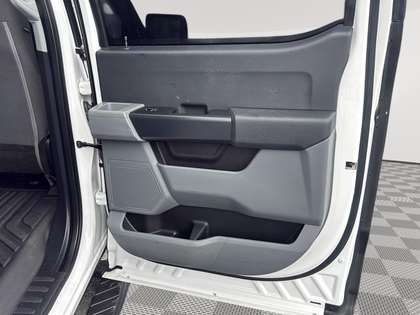 2021 Ford F-150 XL photo 30