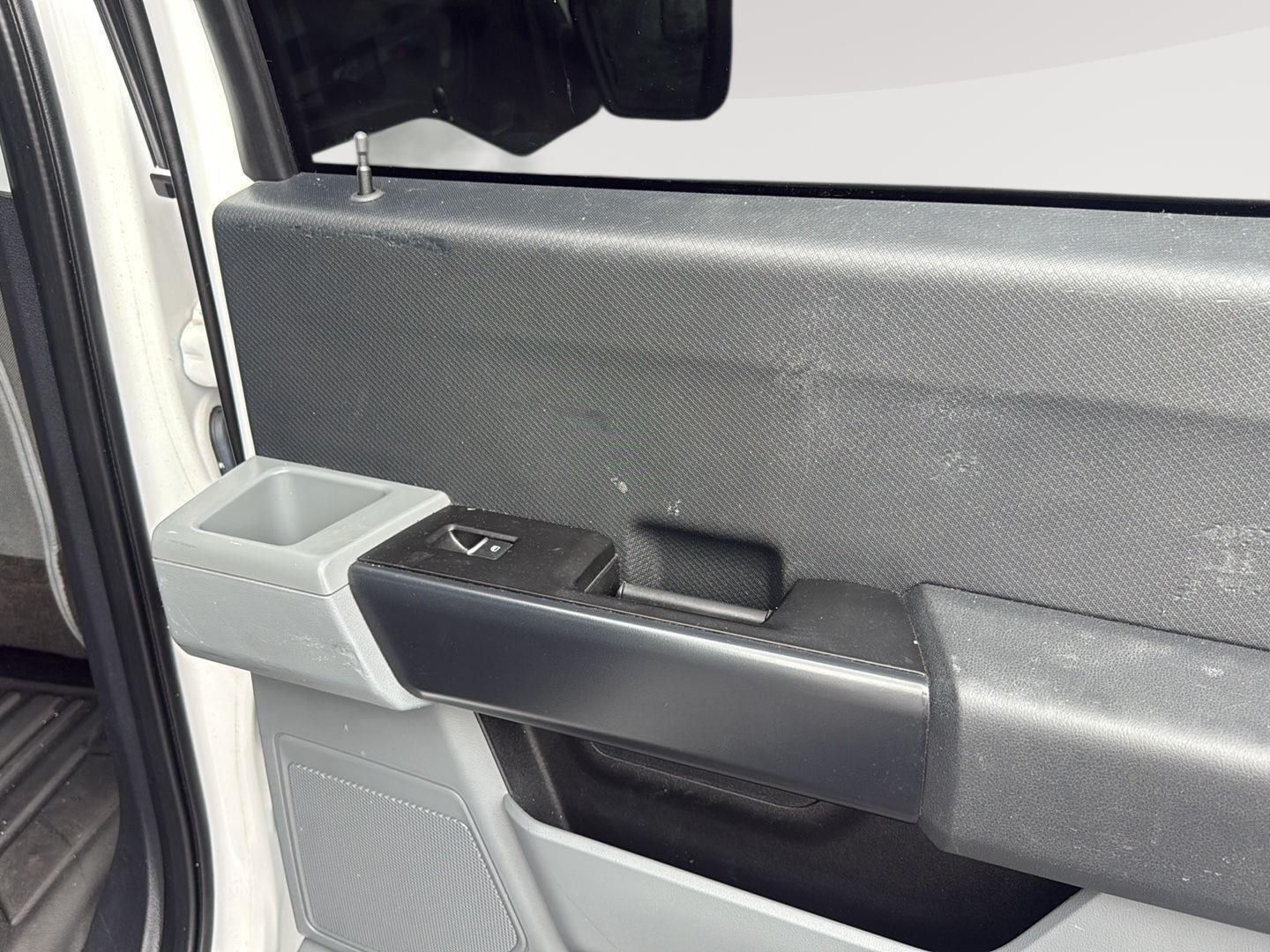 2021 Ford F-150 XL photo 31