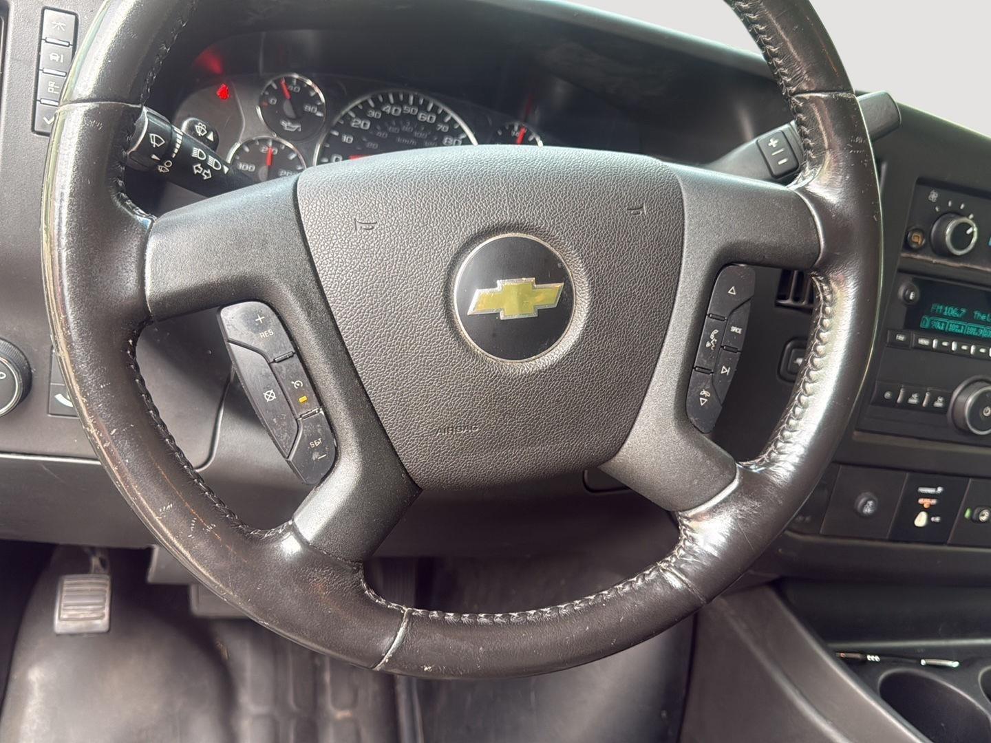 2020 Chevrolet Express Cargo Van photo 13