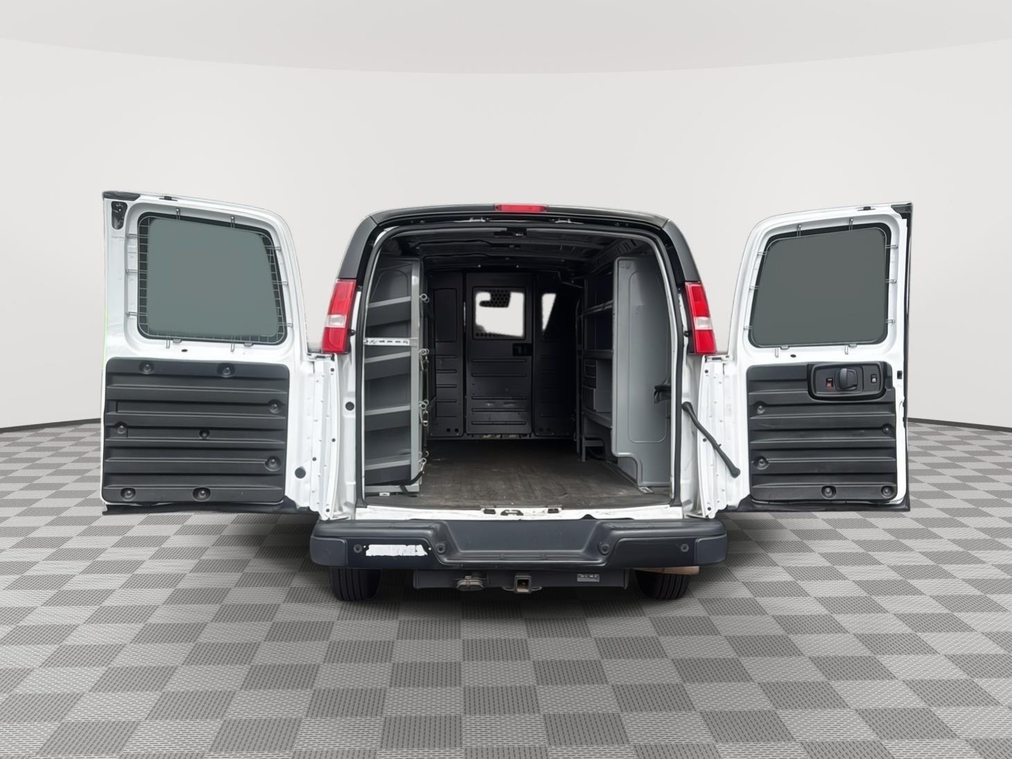 2020 Chevrolet Express Cargo Van photo 16