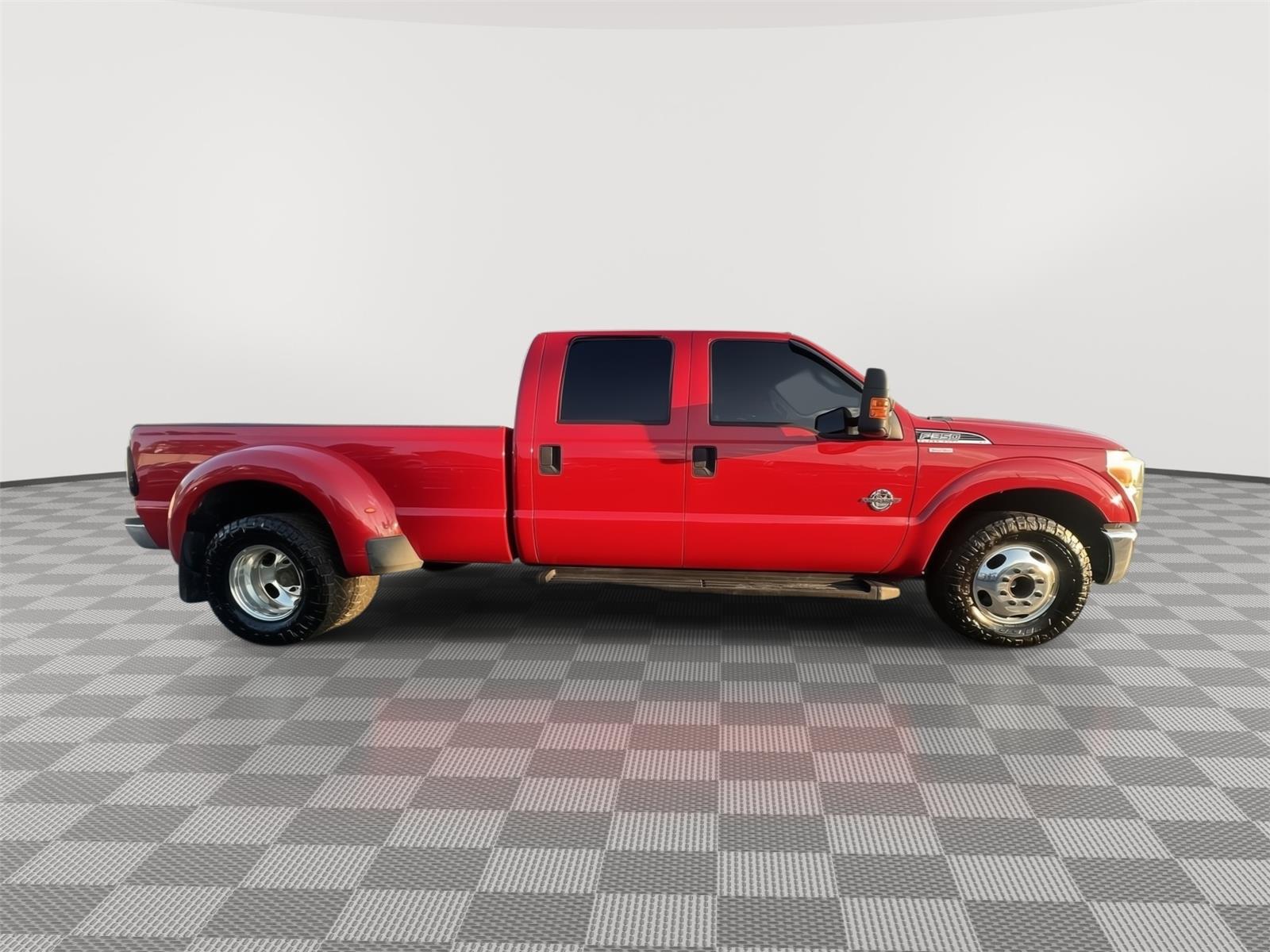 2014 Ford F-350 XLT photo 6