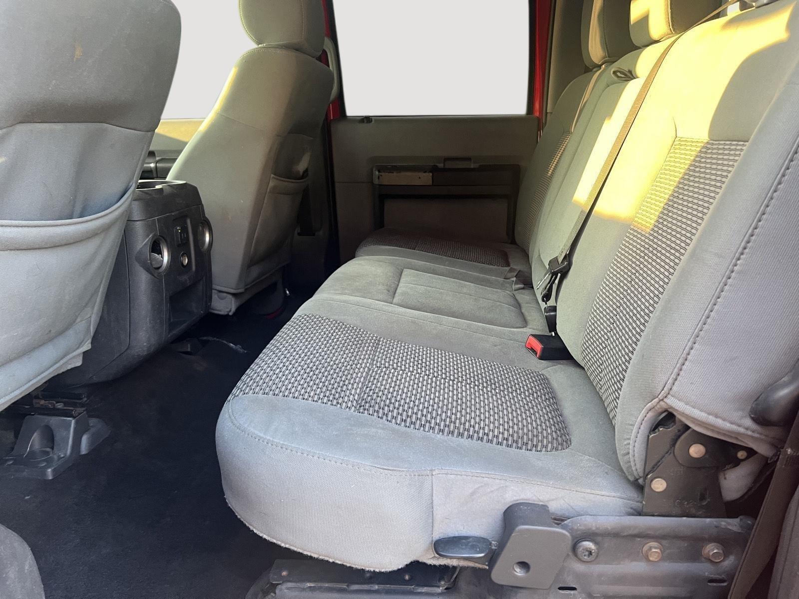 2014 Ford F-350 XLT photo 13