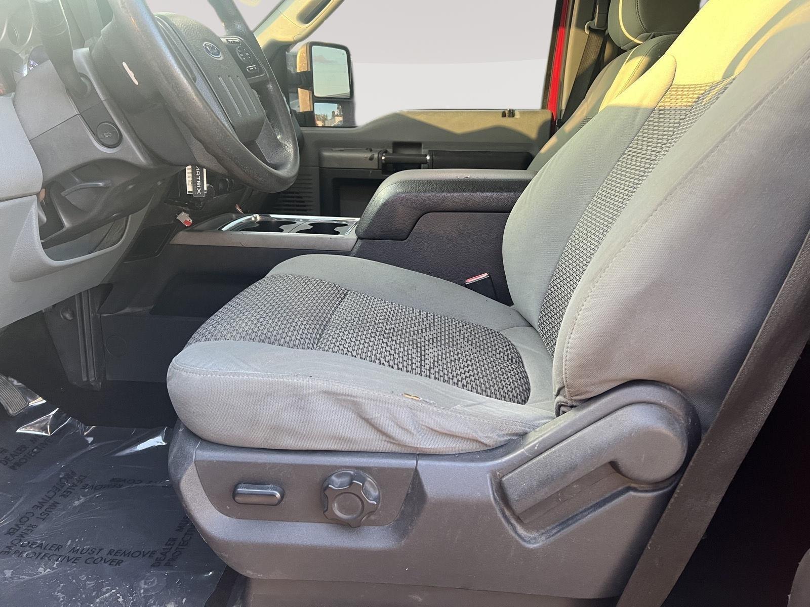 2014 Ford F-350 XLT photo 15