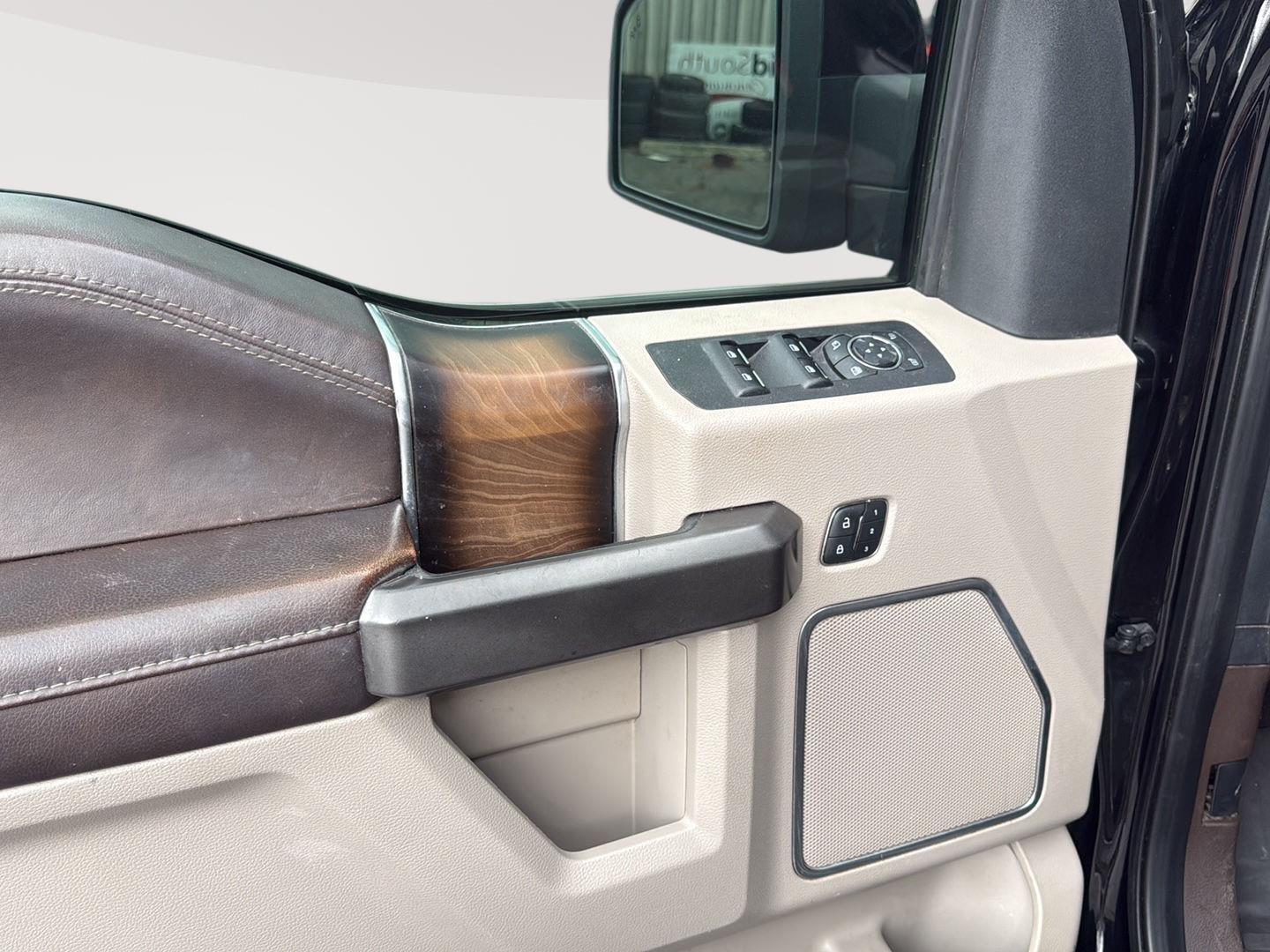 2019 Ford F-150 Limited photo 10